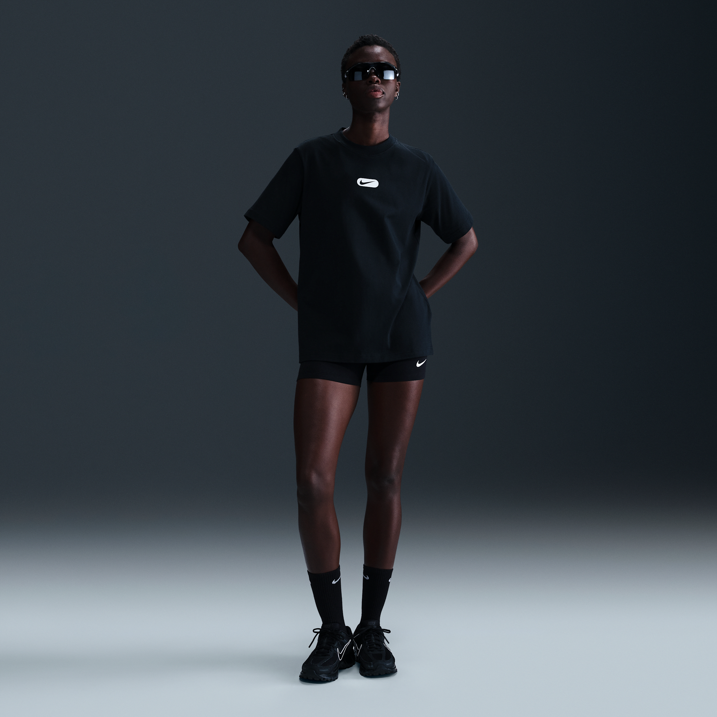Nike Sportswear Club T-shirt met korte mouwen voor dames Zwart
