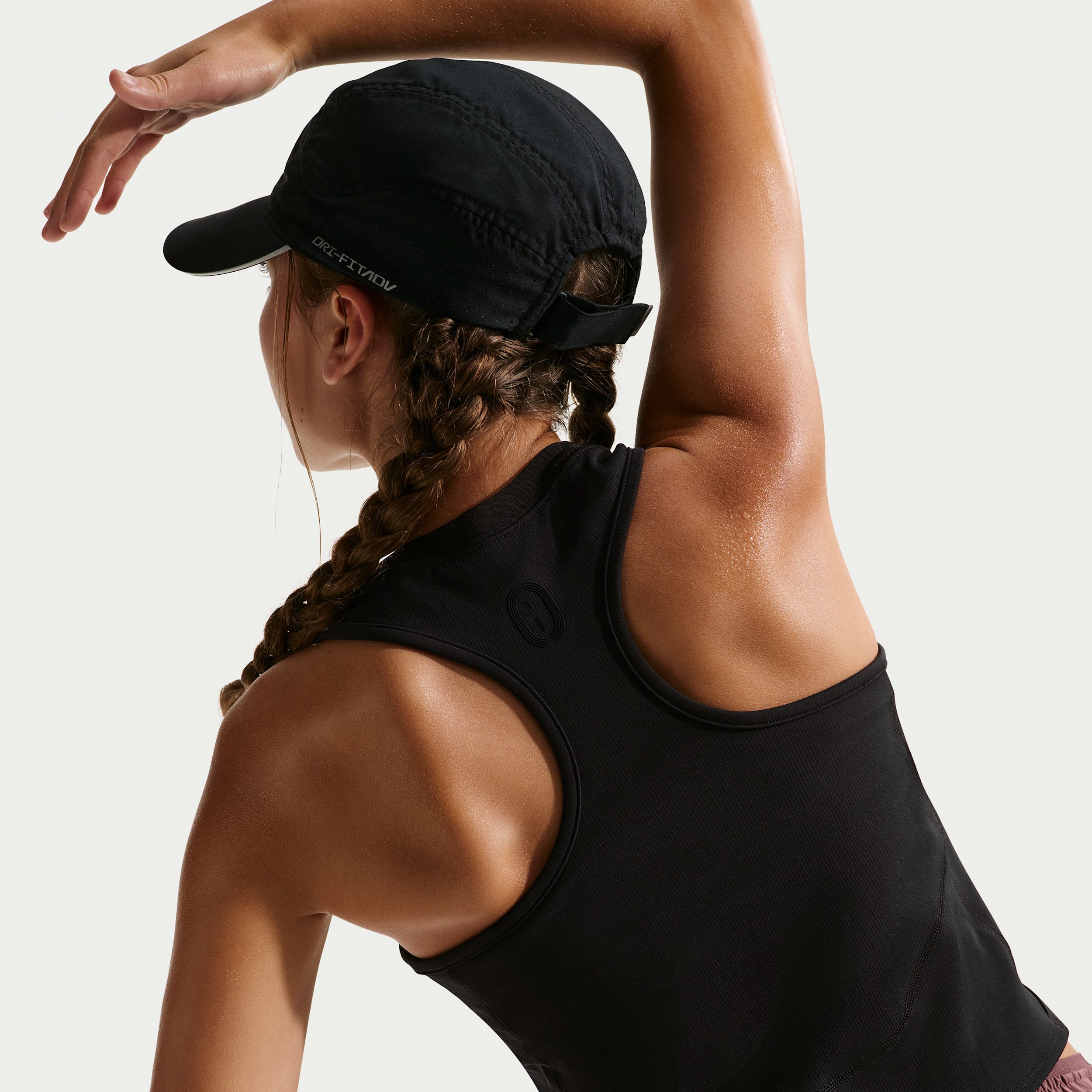 Thumbnail - Nike MAVN Strick-Tanktop mit Dri-FIT-Technologie für Mädchen - Schwarz