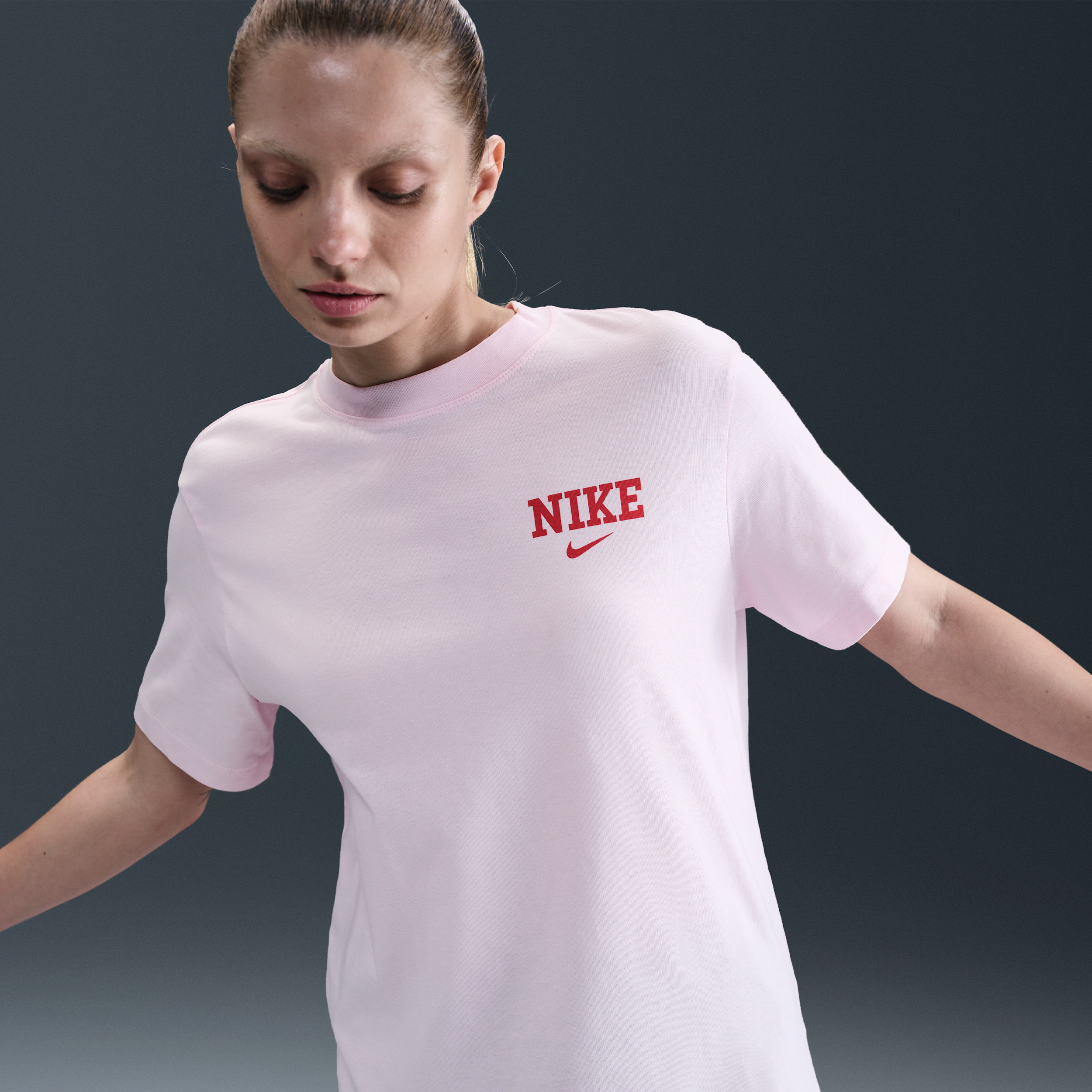 Thumbnail - Nike Sportswear T-Shirt (Damen) - Pink