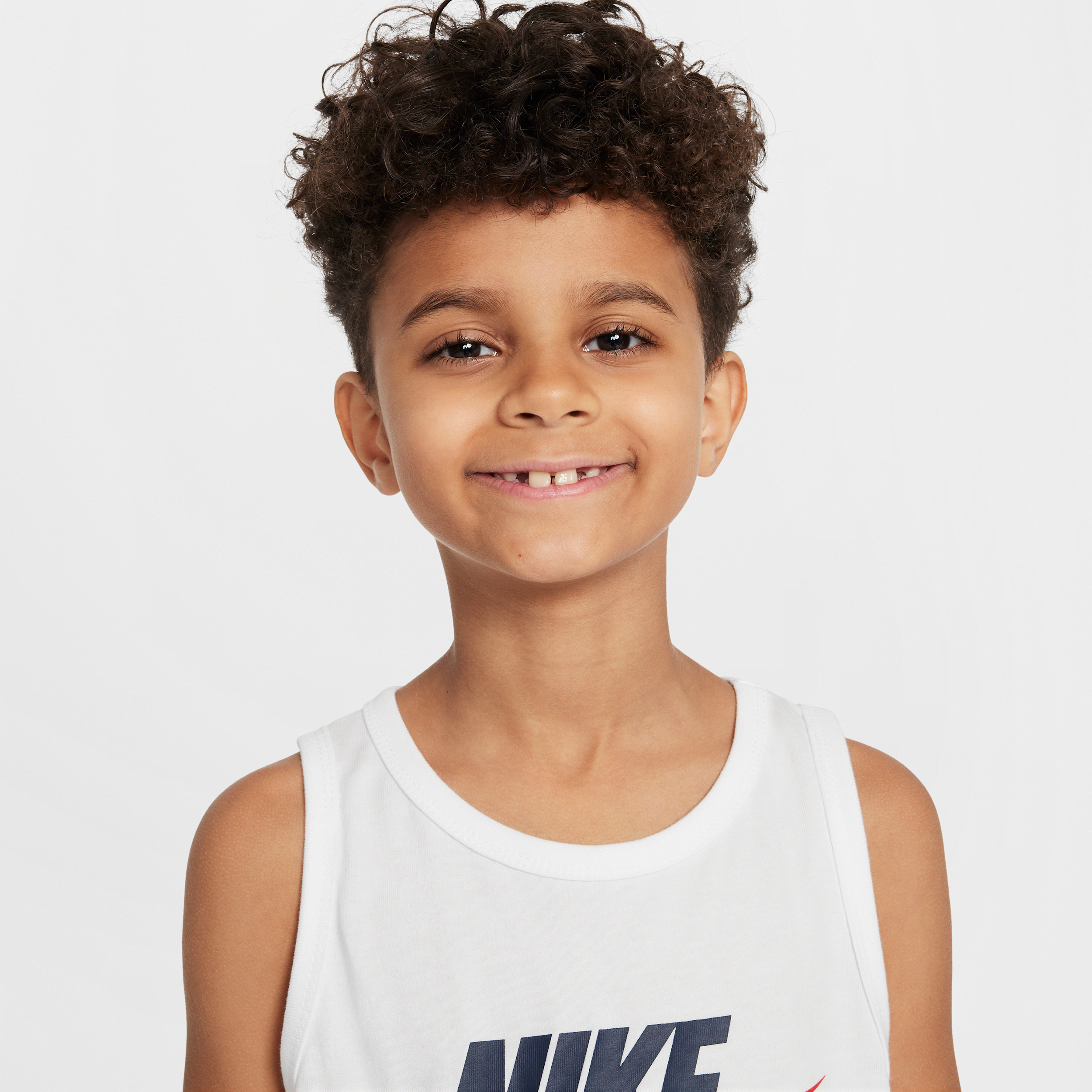 Thumbnail - Nike Sportswear Tanktop für ältere Kinder - Weiß