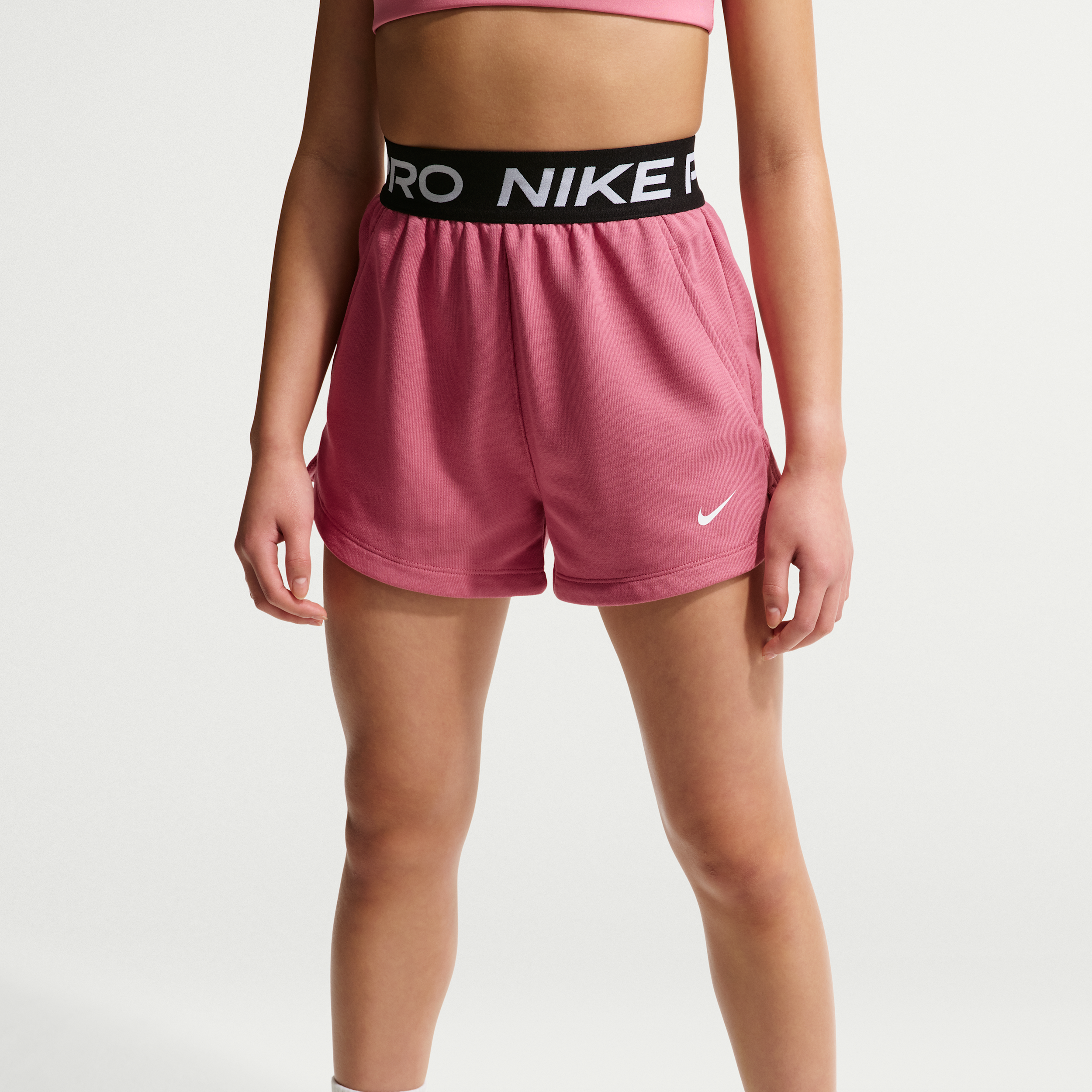 Thumbnail - Nike Pro Fleece Dri-FIT-Shorts (ältere Kinder, Mädchen) - Pink