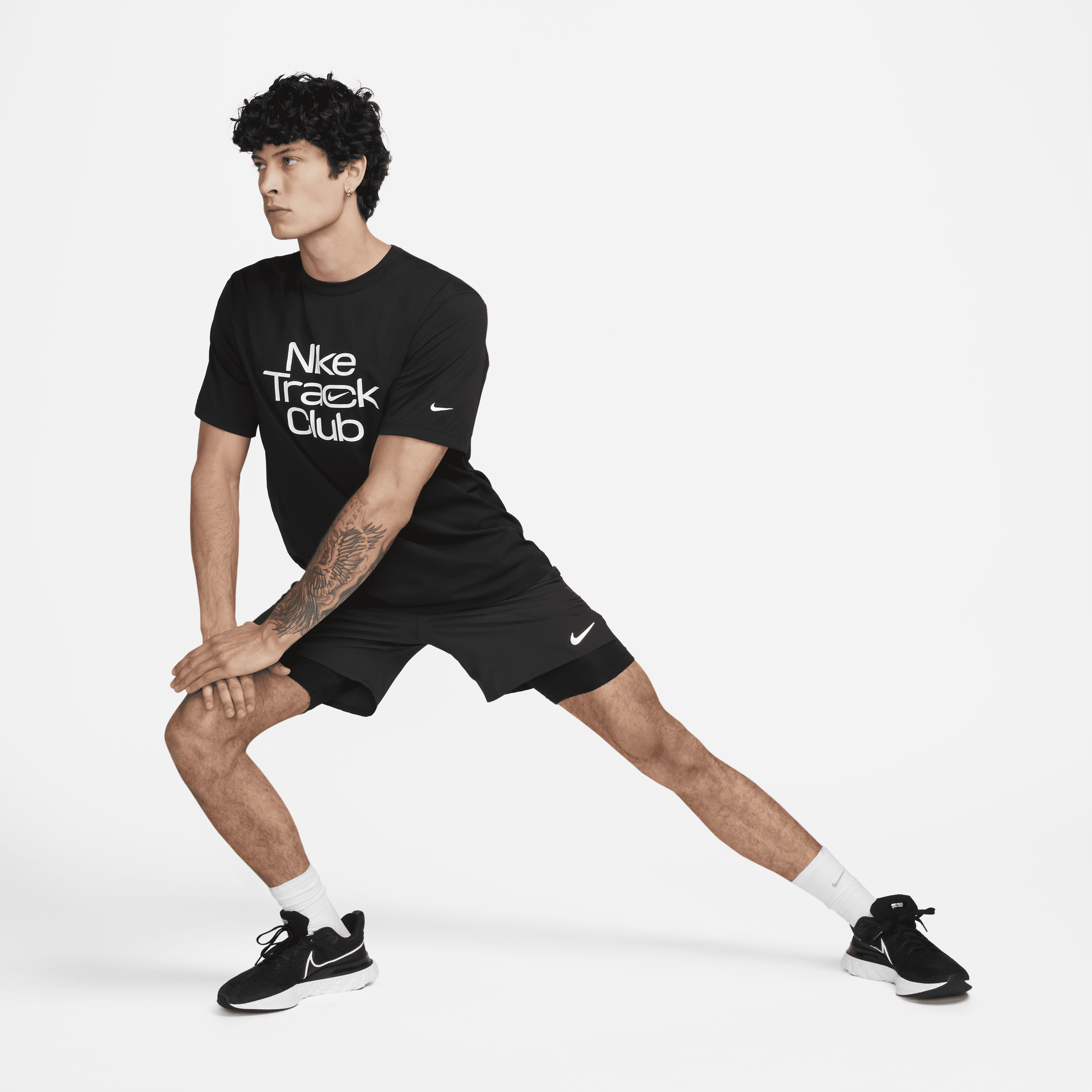Nike Track Club hardlooptop met korte mouwen en Dri-FIT voor heren Zwart