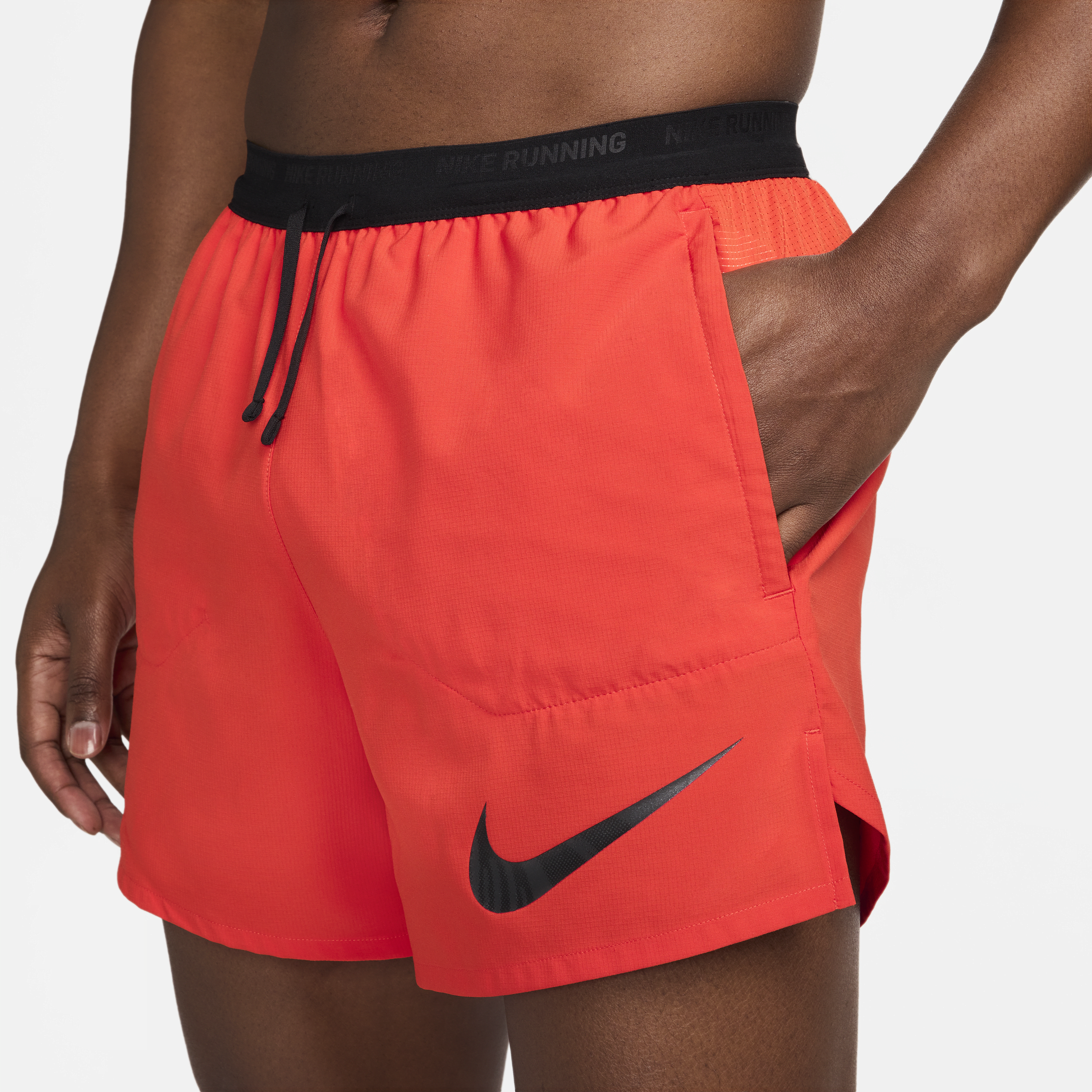 Nike Flex Stride Run Energy hardloopshorts met binnenbroek voor heren (13 cm) Rood