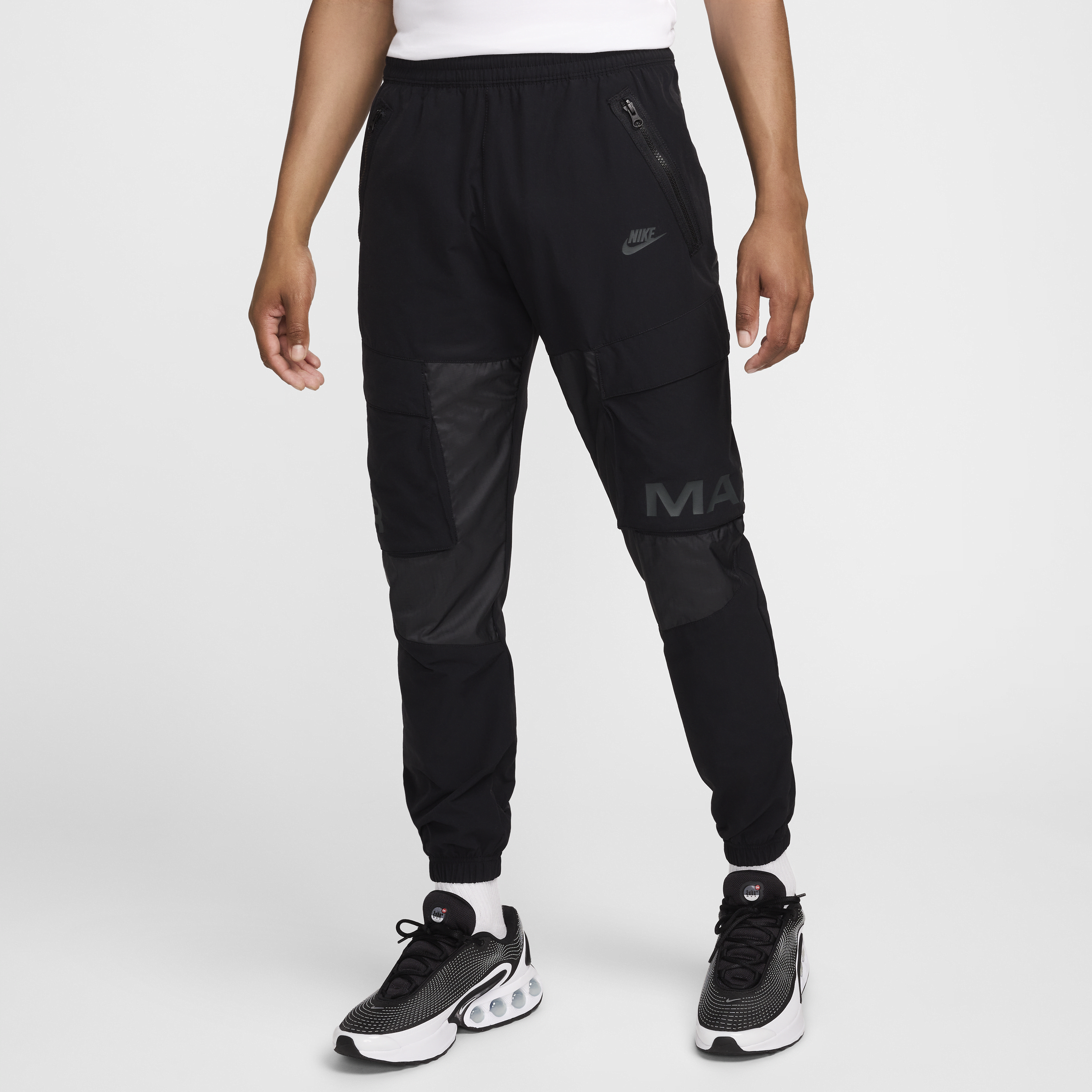 Nike Sportswear Air Max Men’s Woven Cargo Trousers – Black – Nylon/elastane