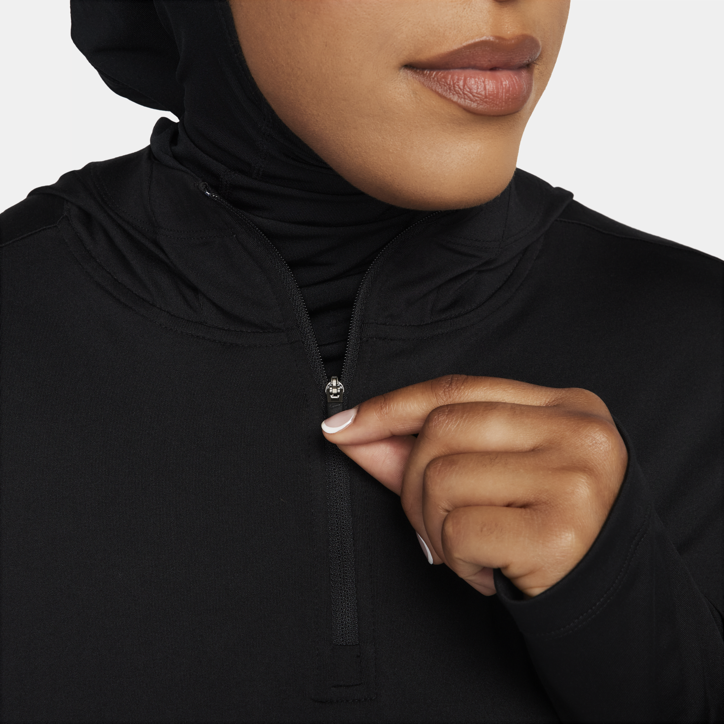 Nike Dri-FIT Swift Element UV hardloopjack met capuchon voor dames Zwart