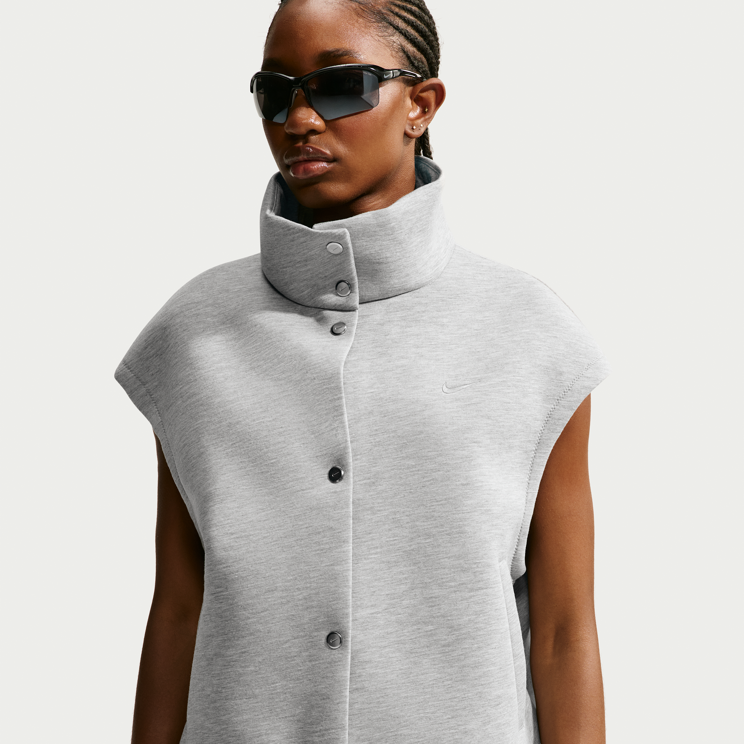 Løstsiddende Nike Pregame Fleece-vest til kvinder - grå