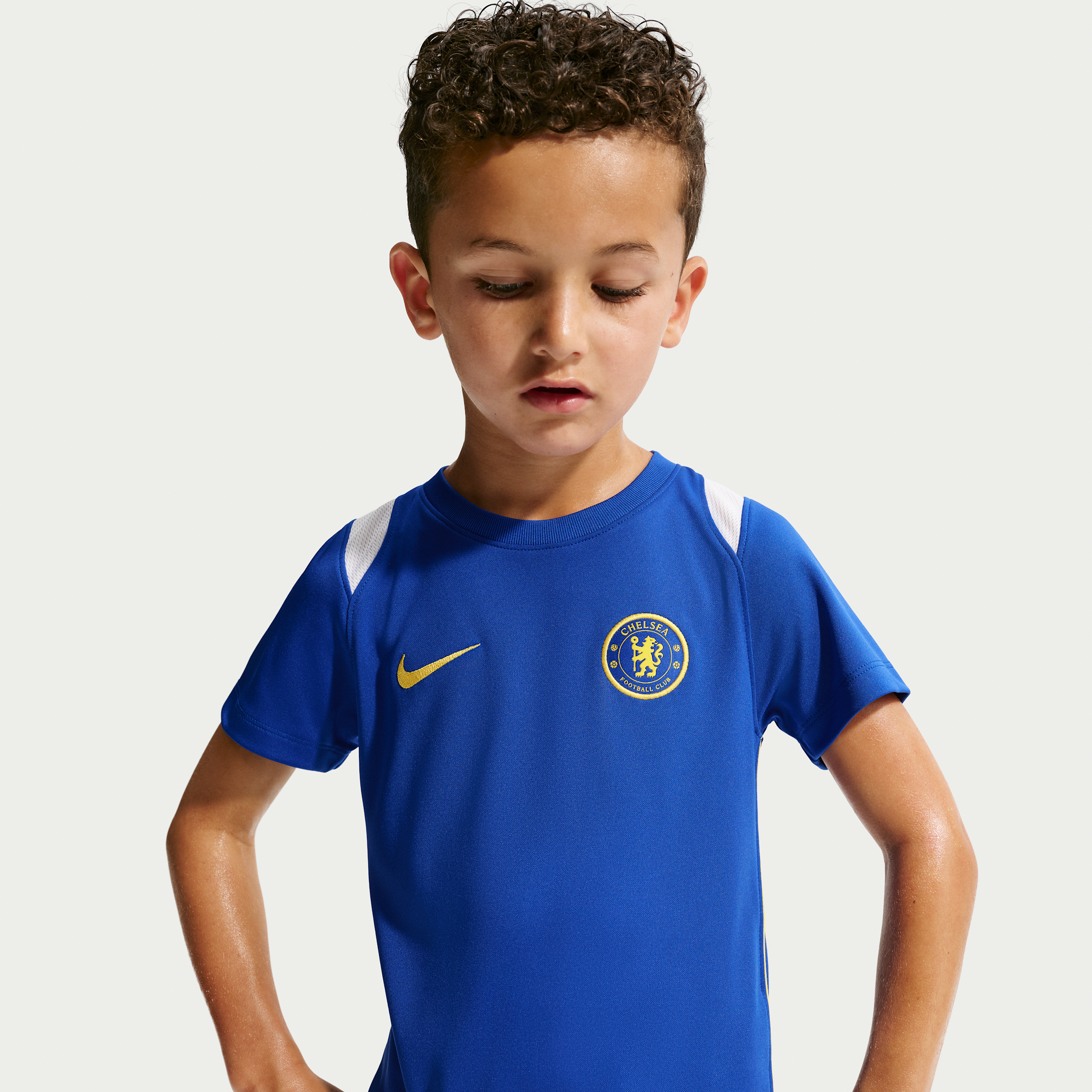 Kortærmet Chelsea FC Academy Pro Nike Dri-FIT-fodboldtrøje til mindre børn - blå