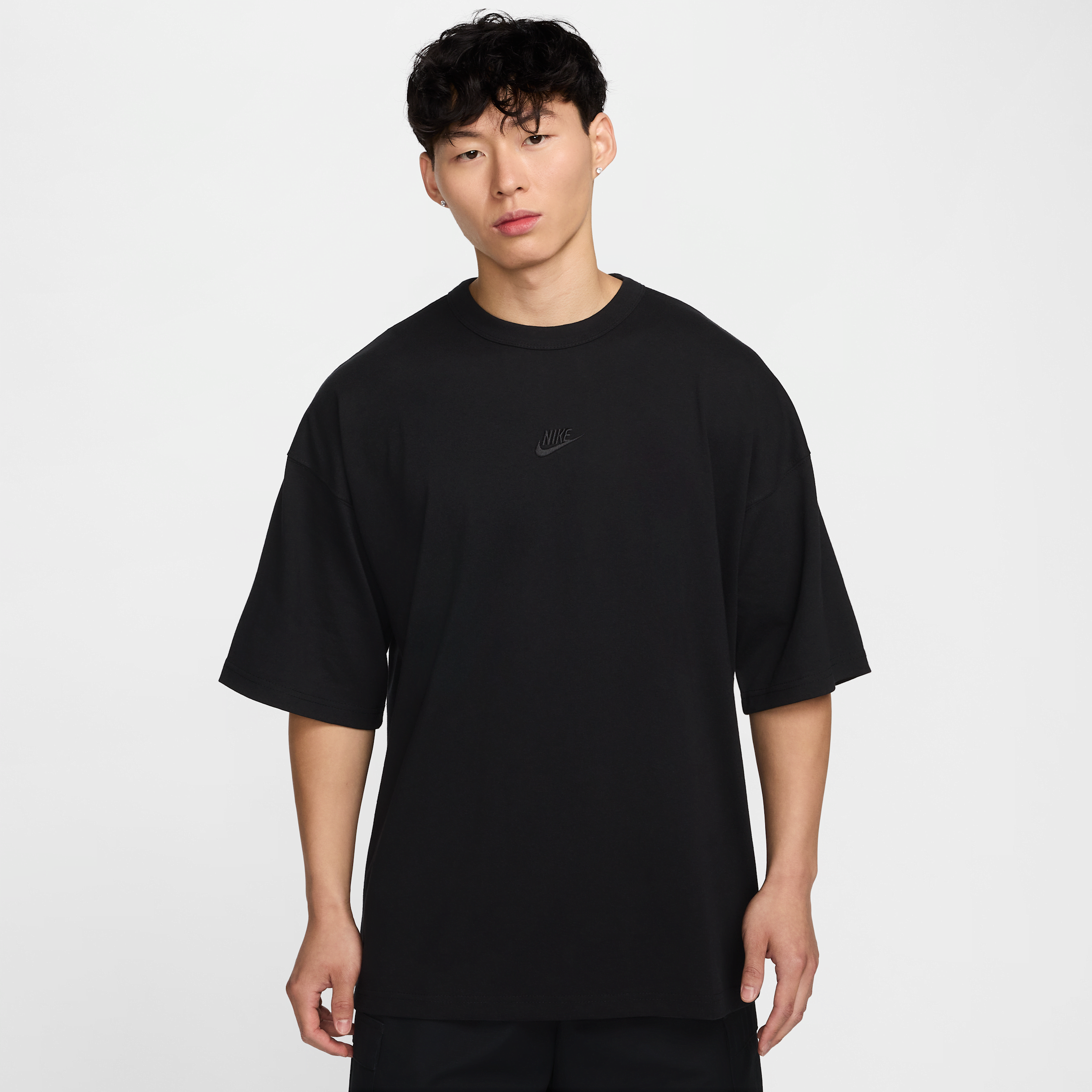 Nike Sportswear Premium Essentials Men's Oversized T-shirt - Black - Organic Cotton Minimum - 50% Organic Cotton