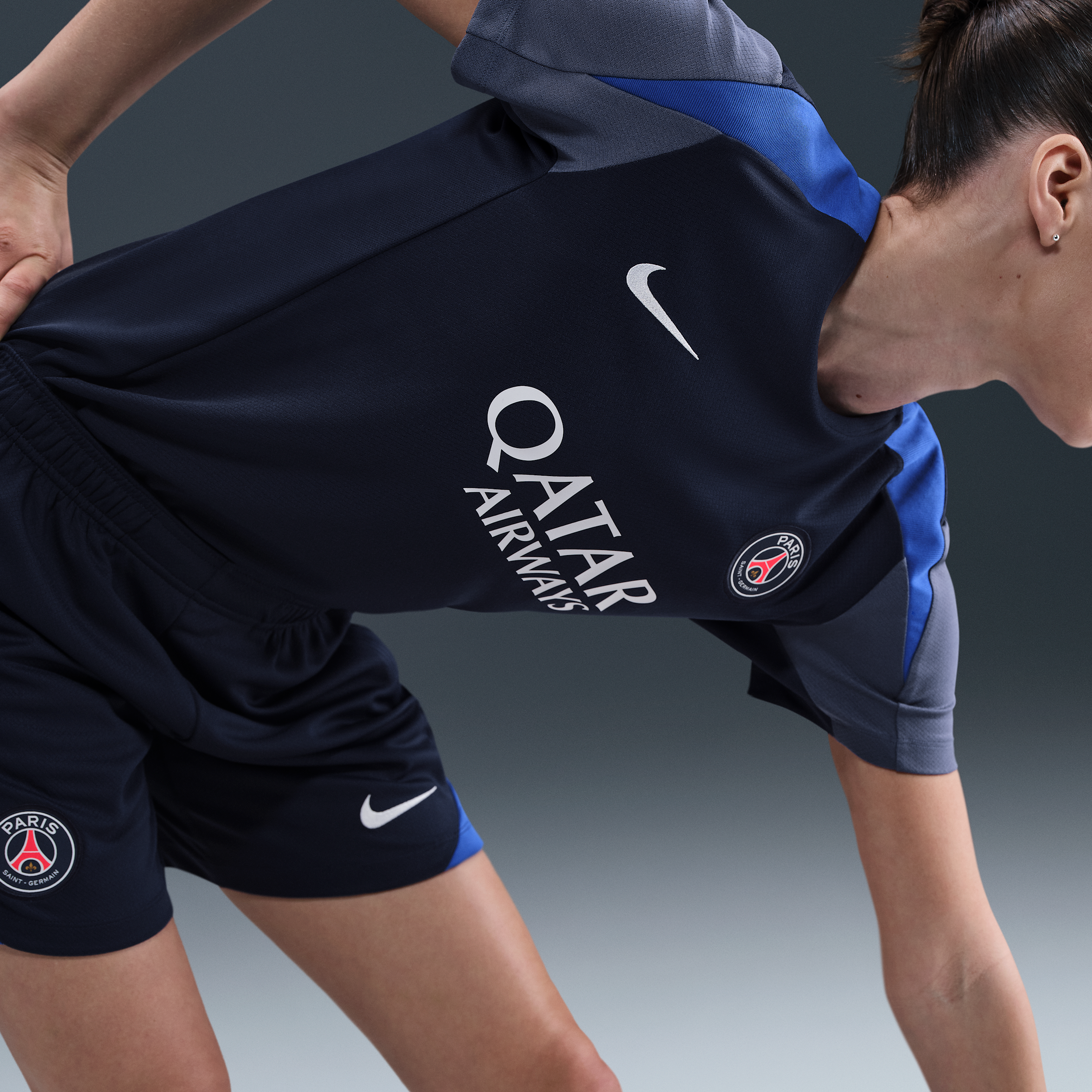 Thumbnail - Paris Saint-Germain Strike Nike Dri-FIT Kurzarm-Fußballoberteil (Damen) - Blau