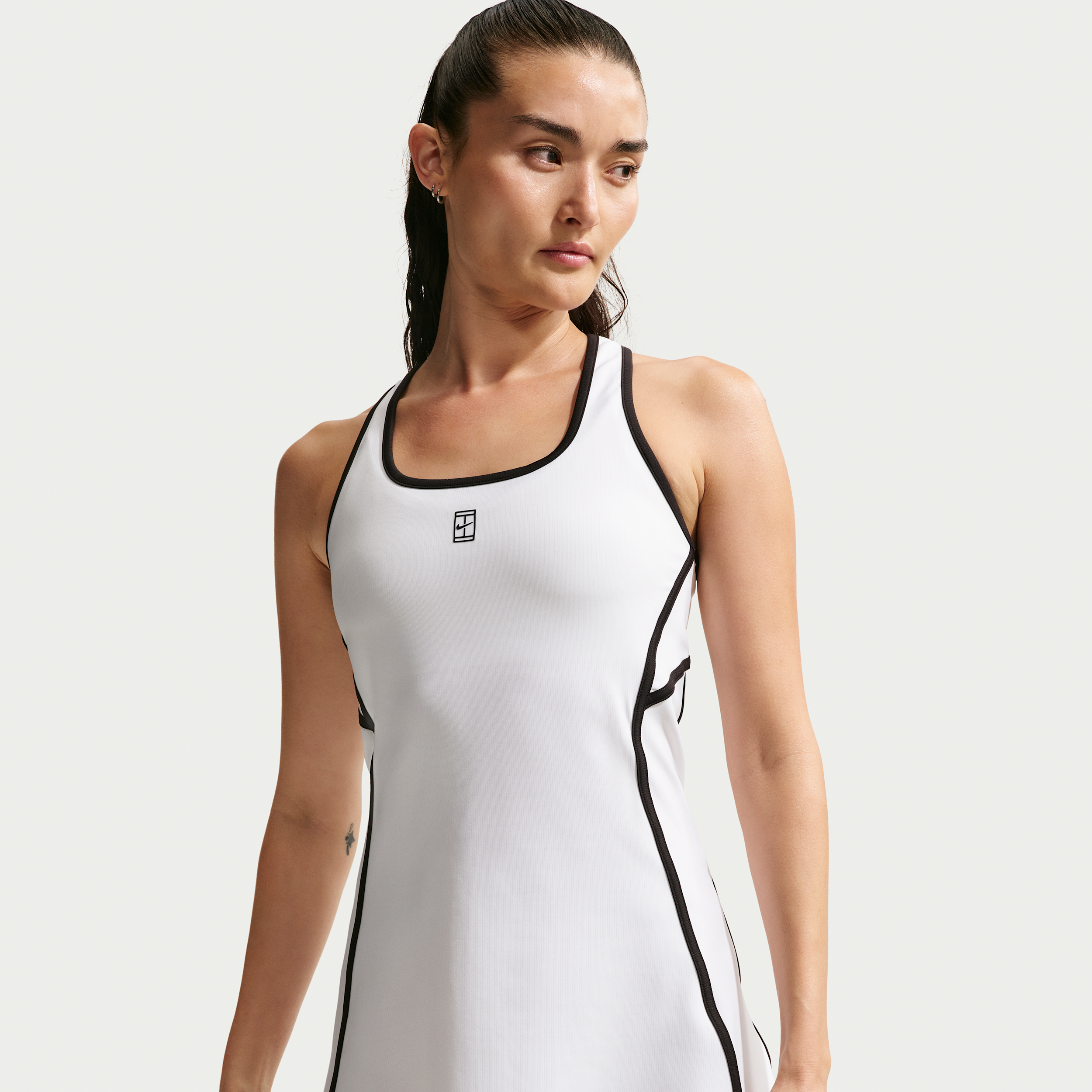Abito da tennis Dri-FIT NikeCourt Advantage – Donna - Bianco