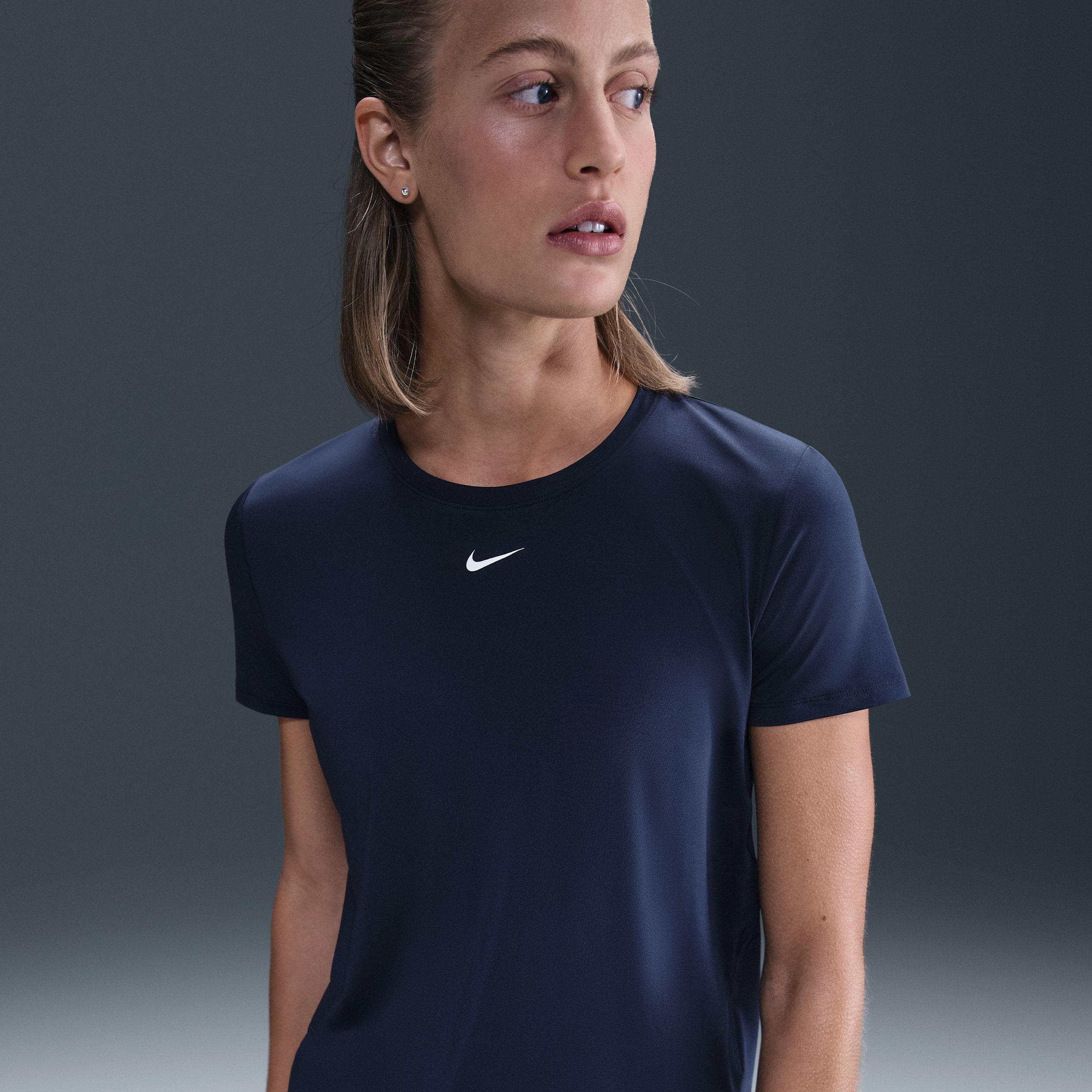 Thumbnail - Nike One Classic Dri-FIT Kurzarm-Oberteil für Damen - Blau
