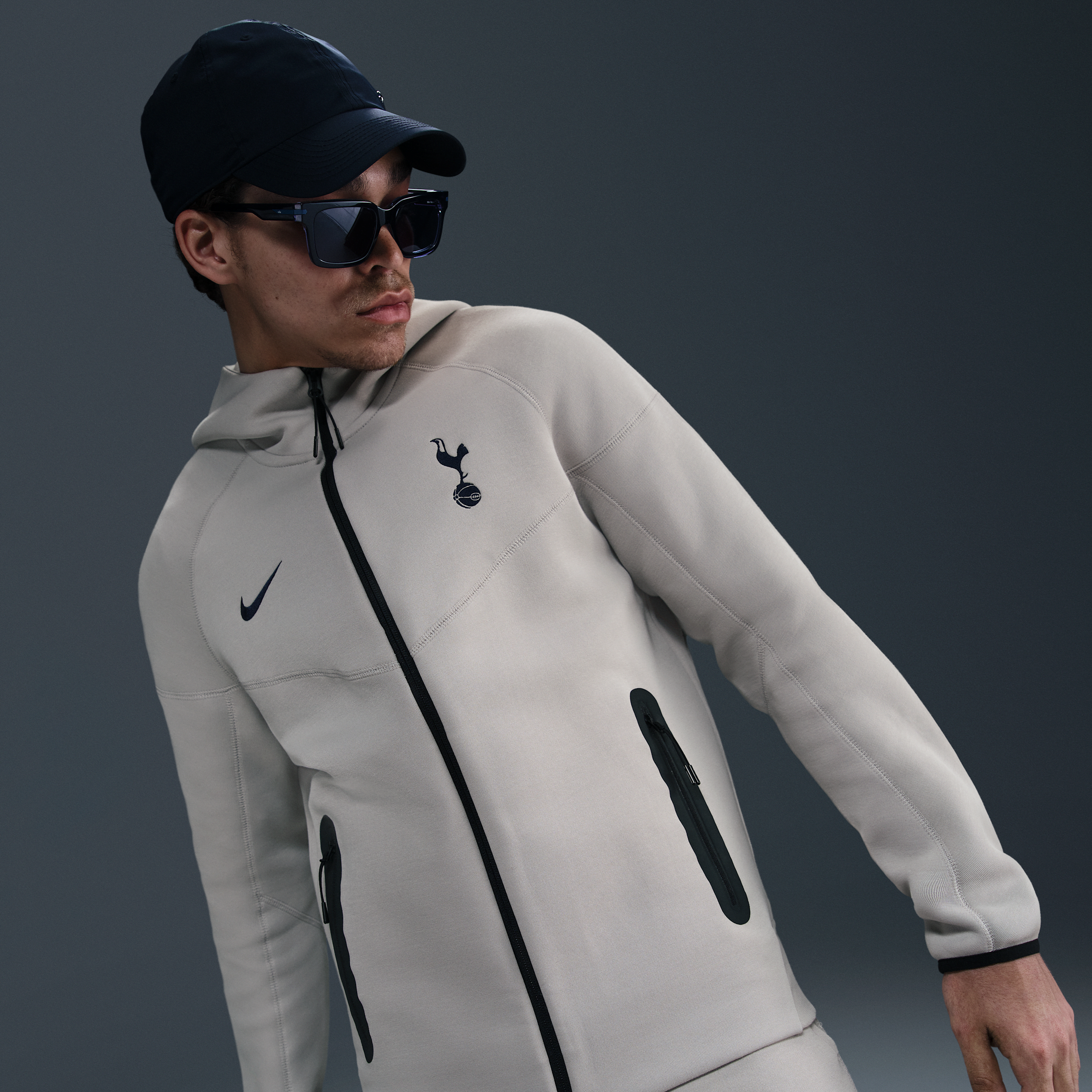 Tottenham Hotspur Tech Windrunner Mens Nike Football Fleece Full-Zip Hoodie - Grey - Cotton/Polyester