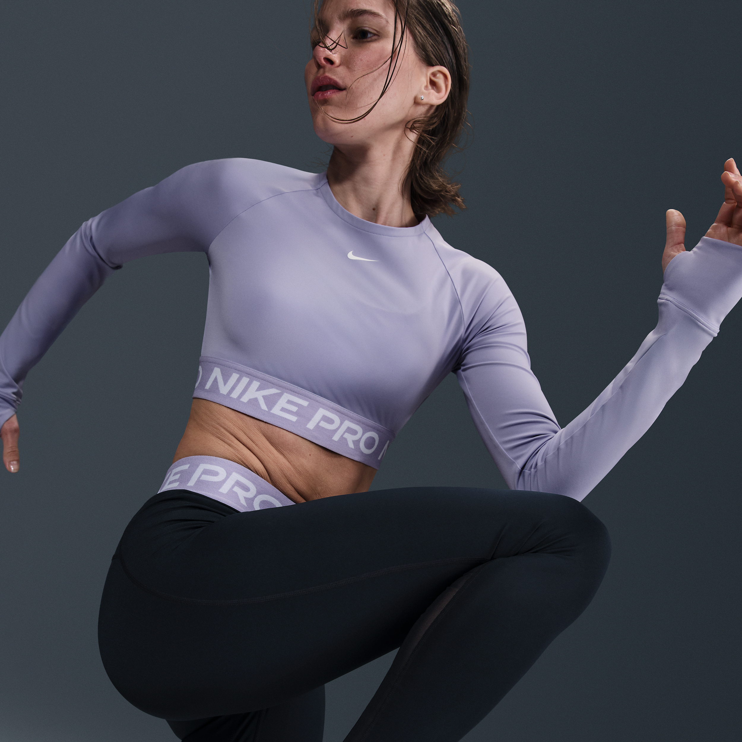 Haut court à manches longues Dri-FIT Nike Pro pour femme - Pourpre