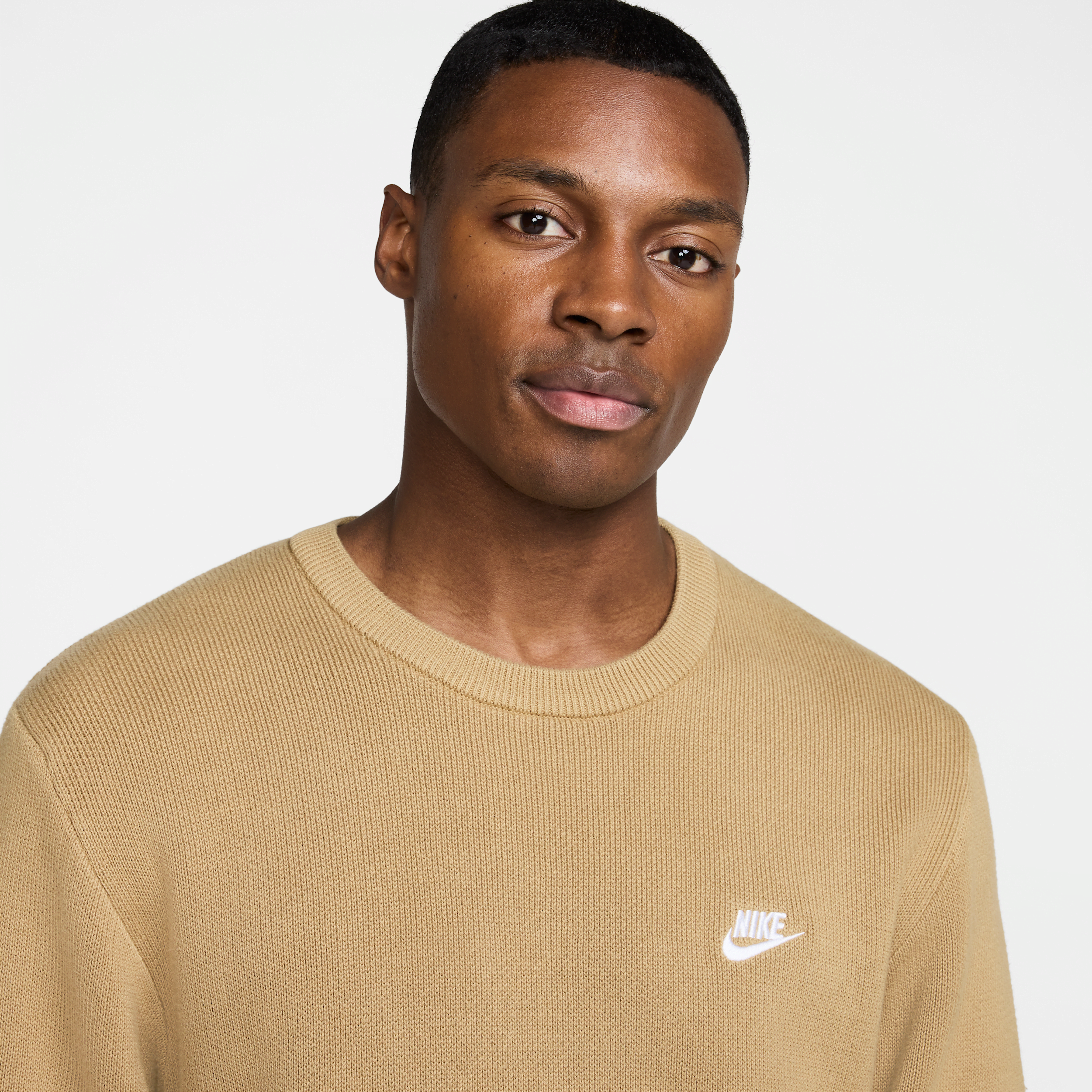 Pull à col ras-du-cou Nike Club pour homme - Marron