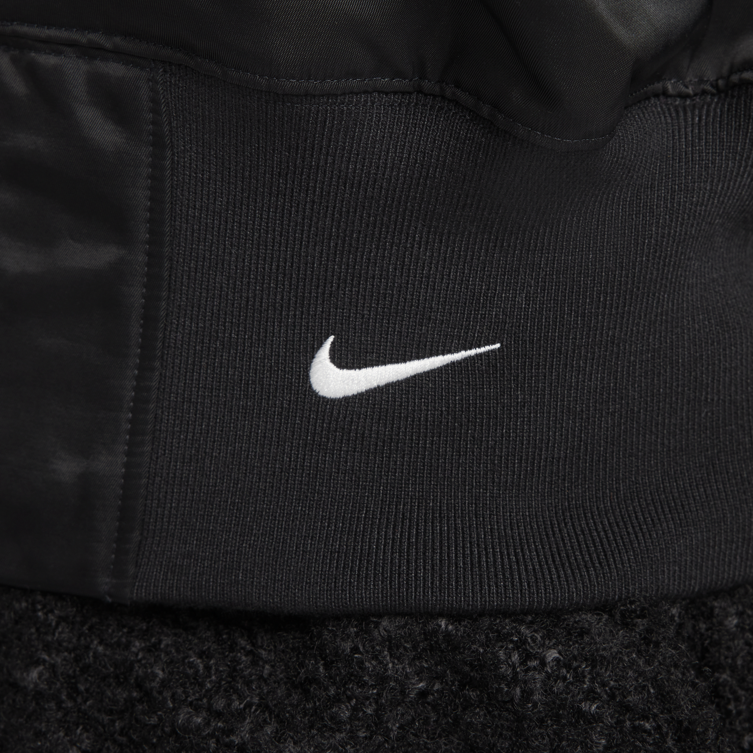 Nike Sportswear Collection bomberjack van hoogpolige fleece voor dames Zwart