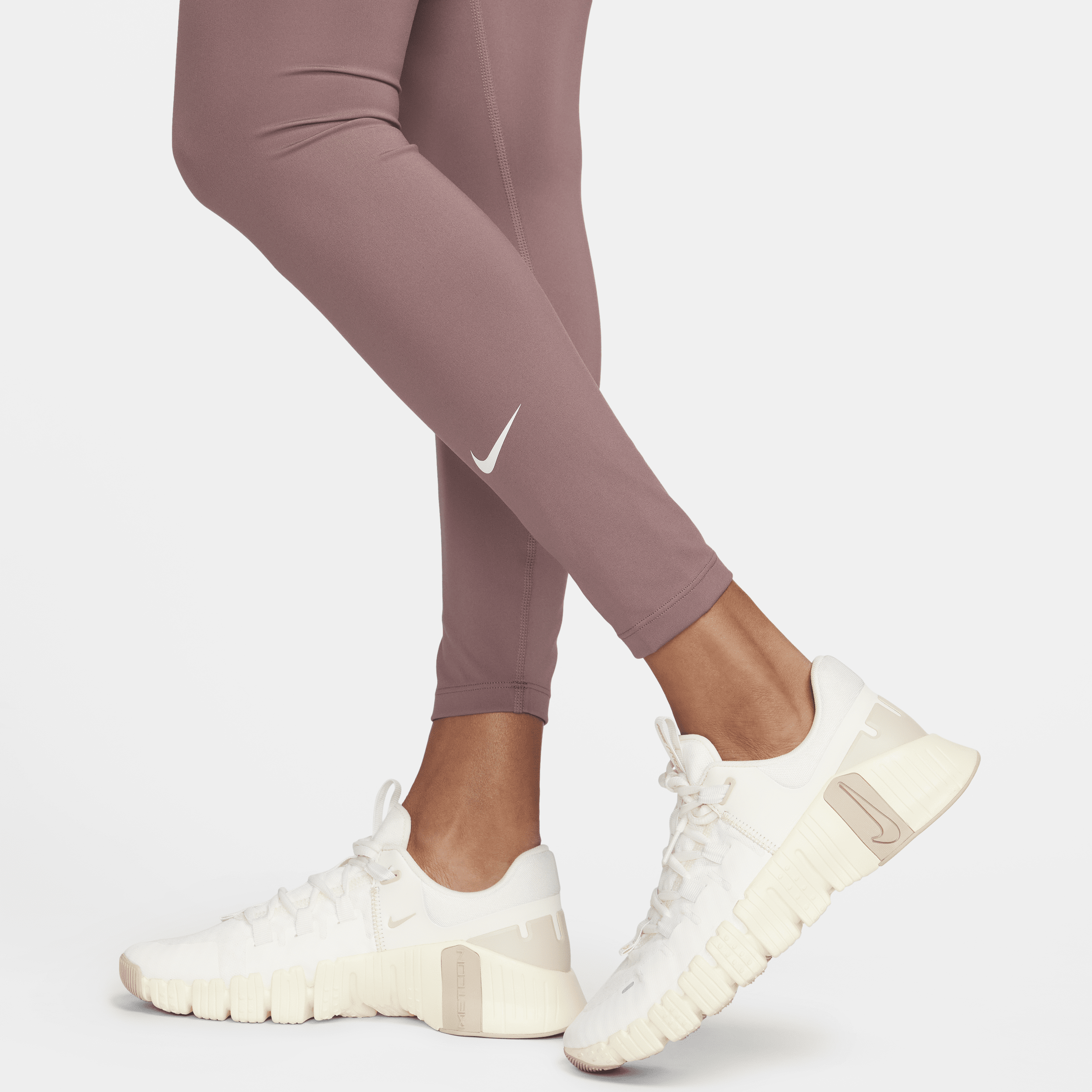Nike One Legging met halfhoge taille voor dames