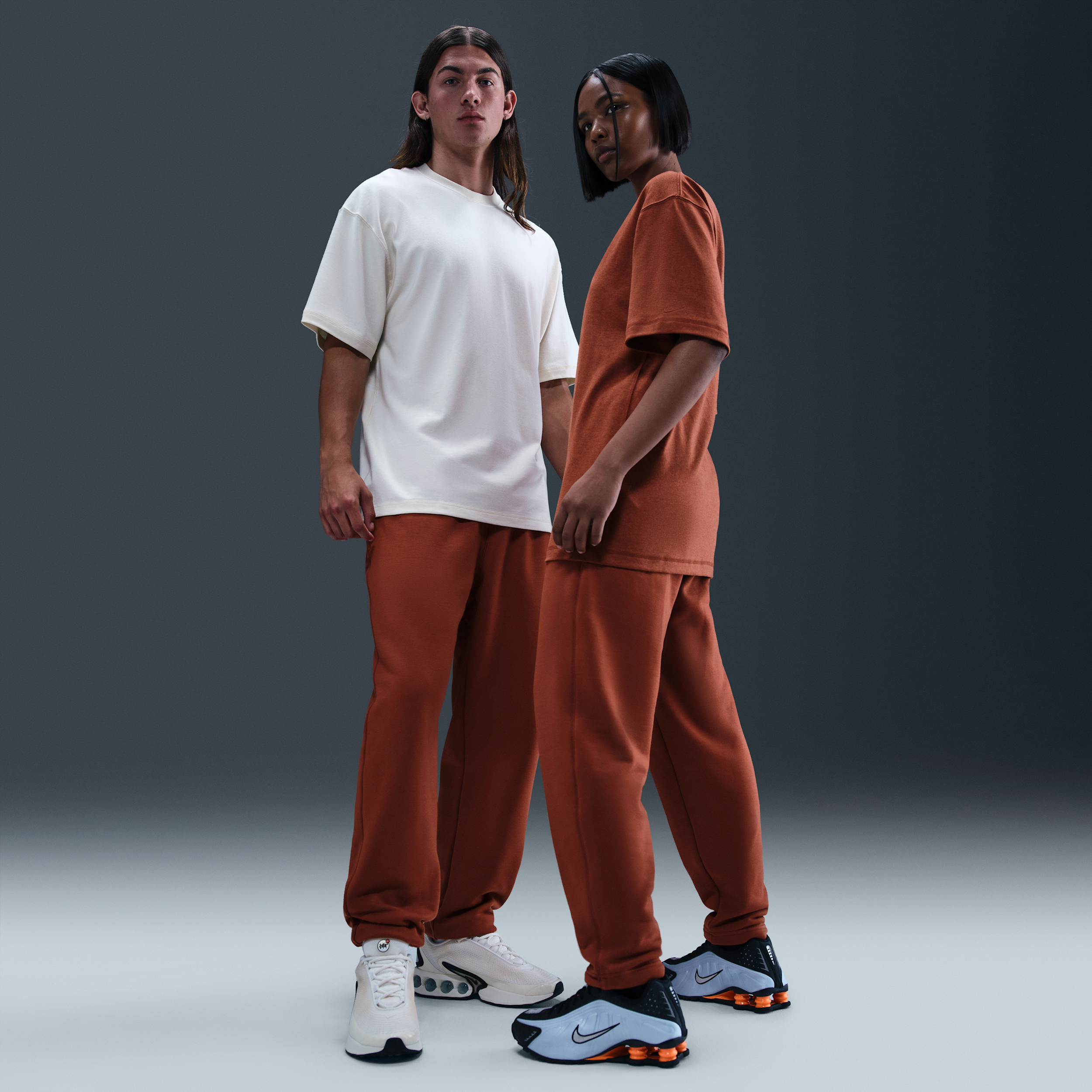 Thumbnail - Nike Wool Classics Fleece-Hose mit offenem Saum - Rot