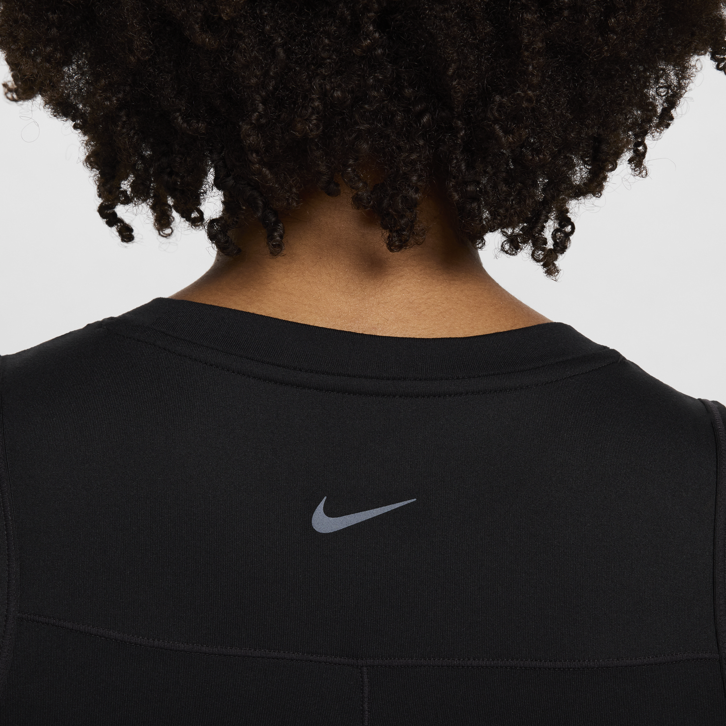 Nike (M) One Dri-FIT Slim-Fit tanktop voor dames (zwangerschapskleding) Zwart