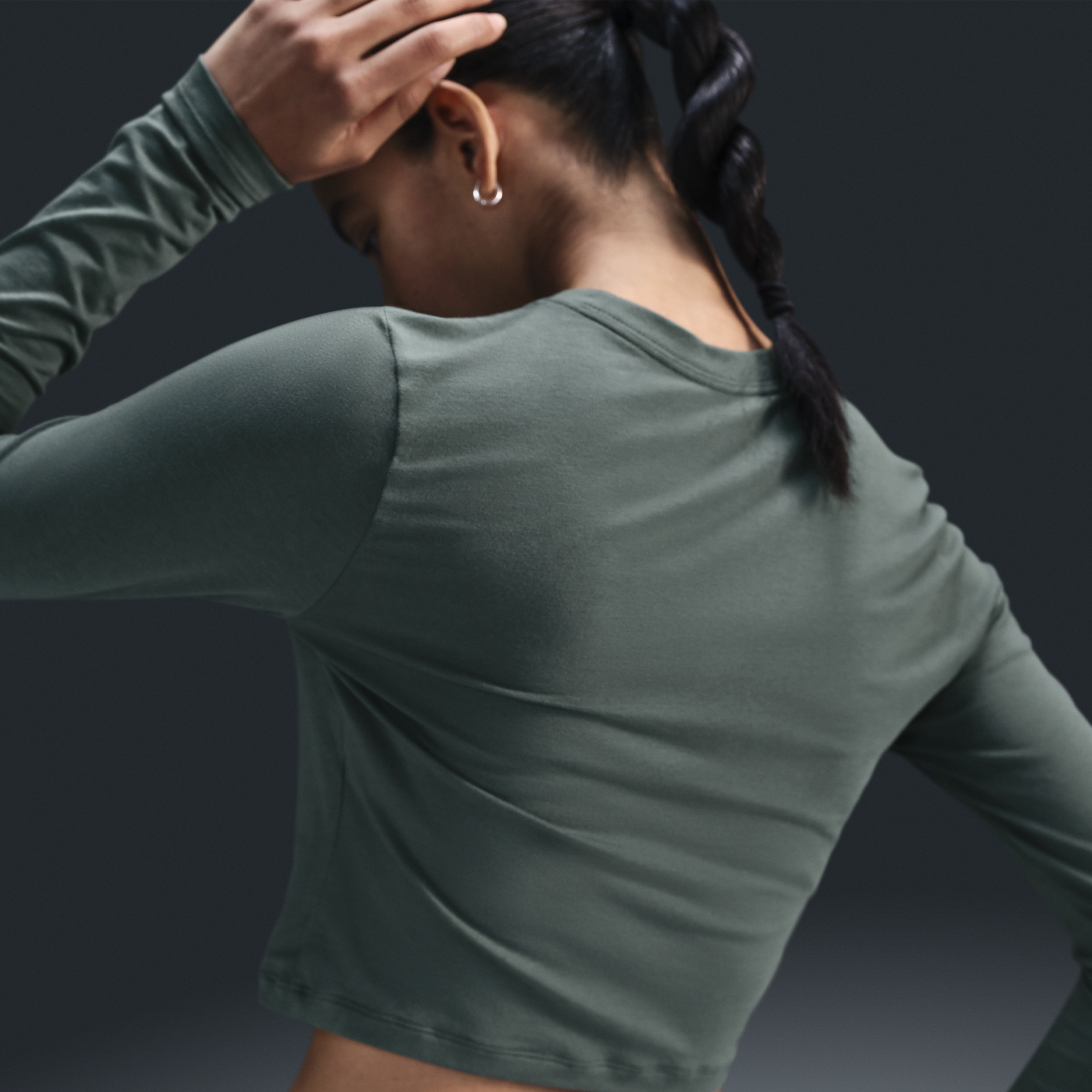 Crop top ajusté à manches longues Nike Sportswear Chill Knit pour femme - Vert