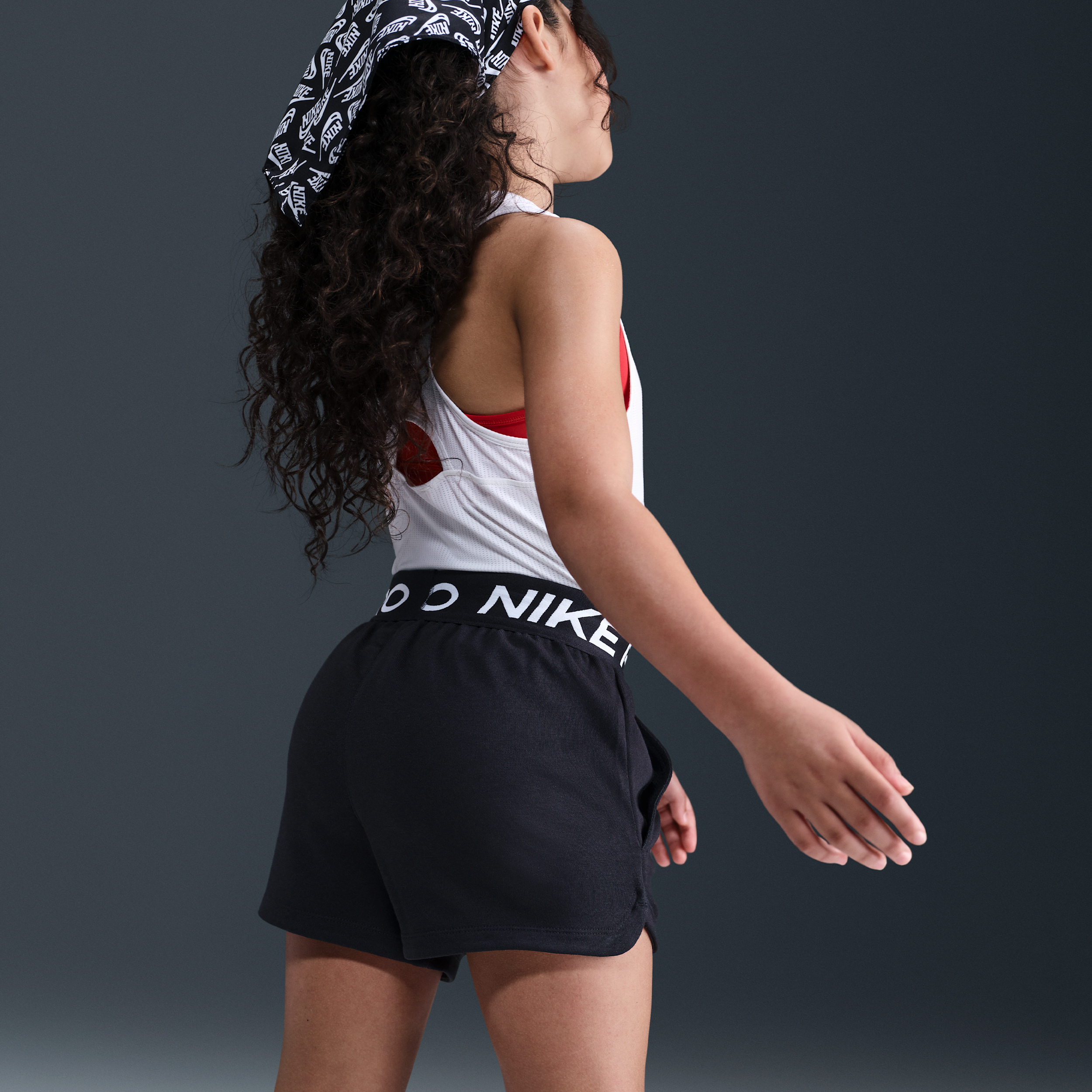 Thumbnail - Nike Pro Fleece Dri-FIT-Shorts (ältere Kinder, Mädchen) - Schwarz