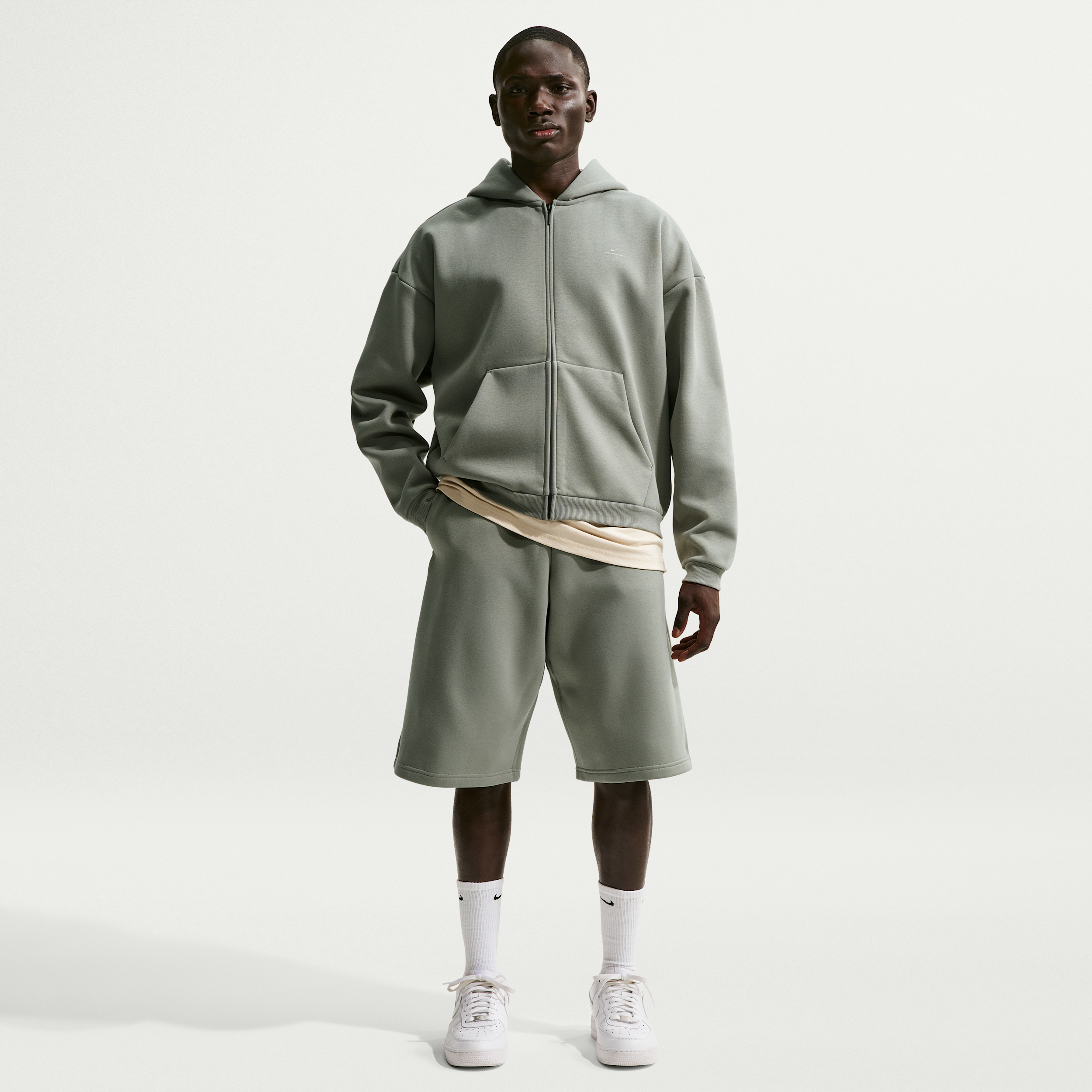 Shorts da basket in fleece 35,5 cm Therma-FIT Nike Standard Issue – Uomo - Grigio