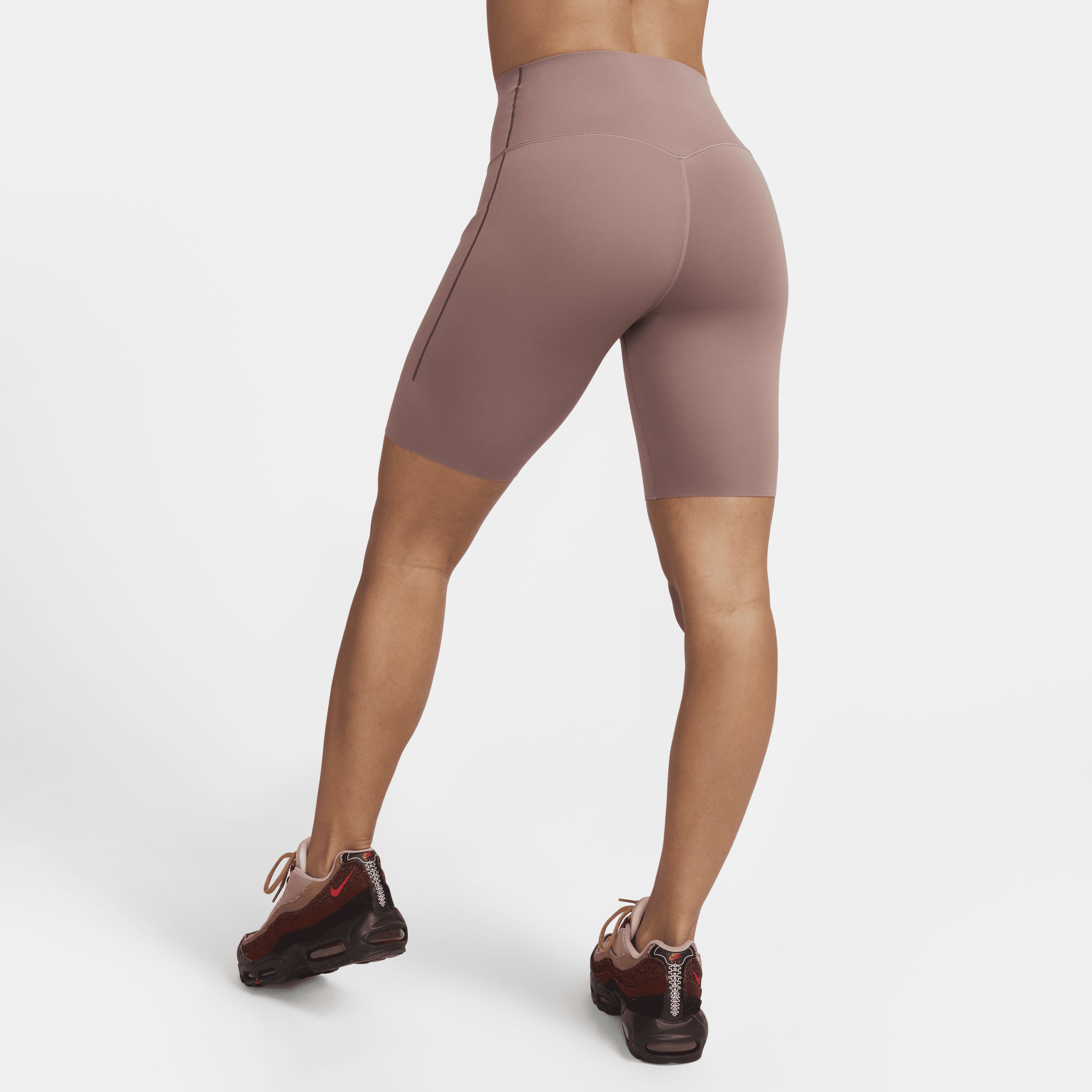 Nike Universa Bikeshorts met hoge taille zakken en medium ondersteuning voor dames (20 cm) Paars