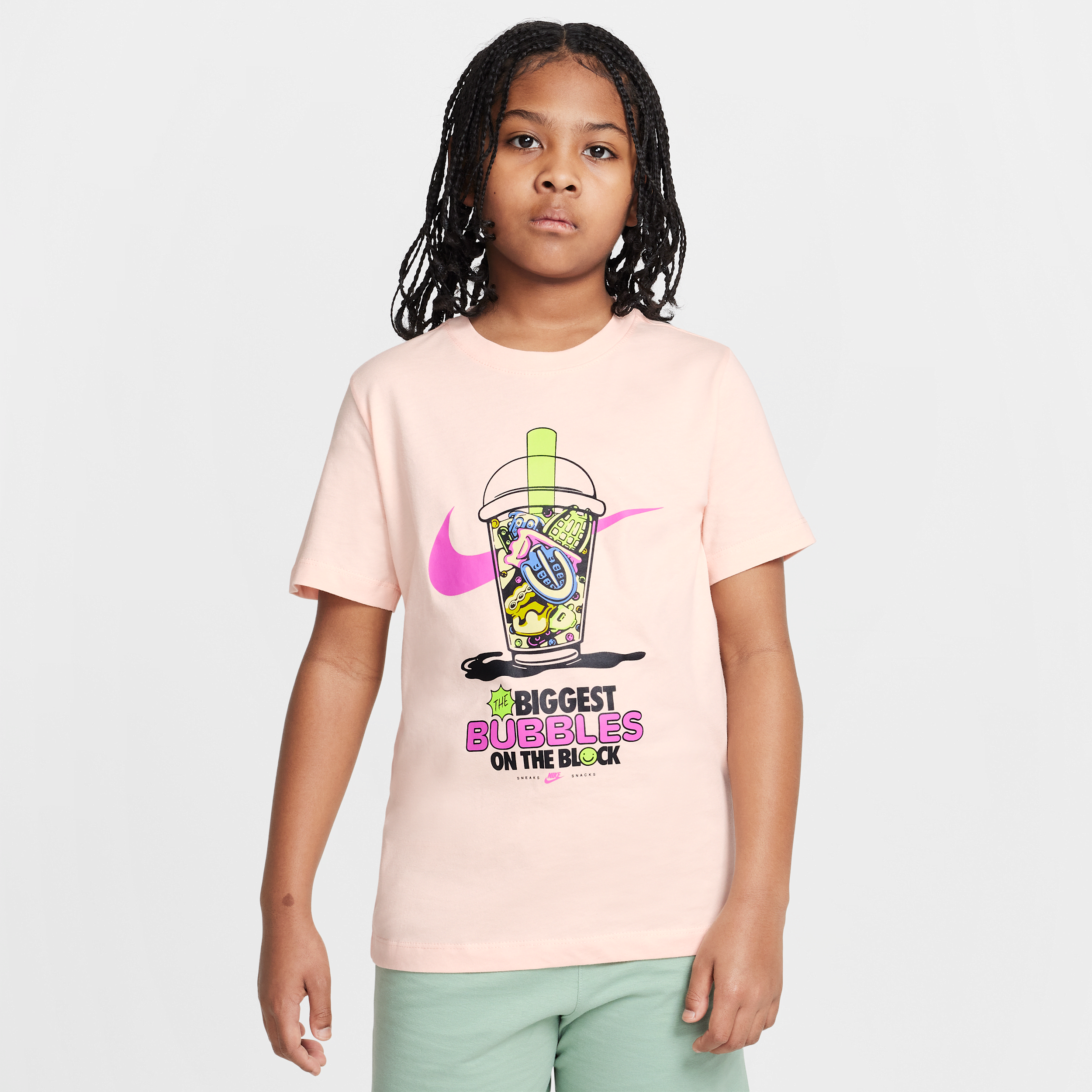 Nike Sportswear Older Kids' T-Shirt - Pink