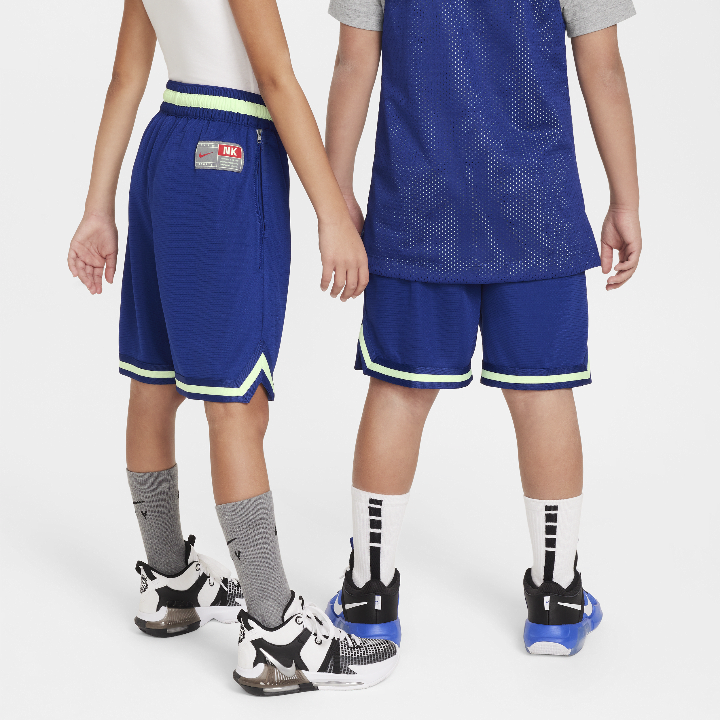 Nike DNA Culture of Basketball Dri-FIT shorts voor kids Blauw