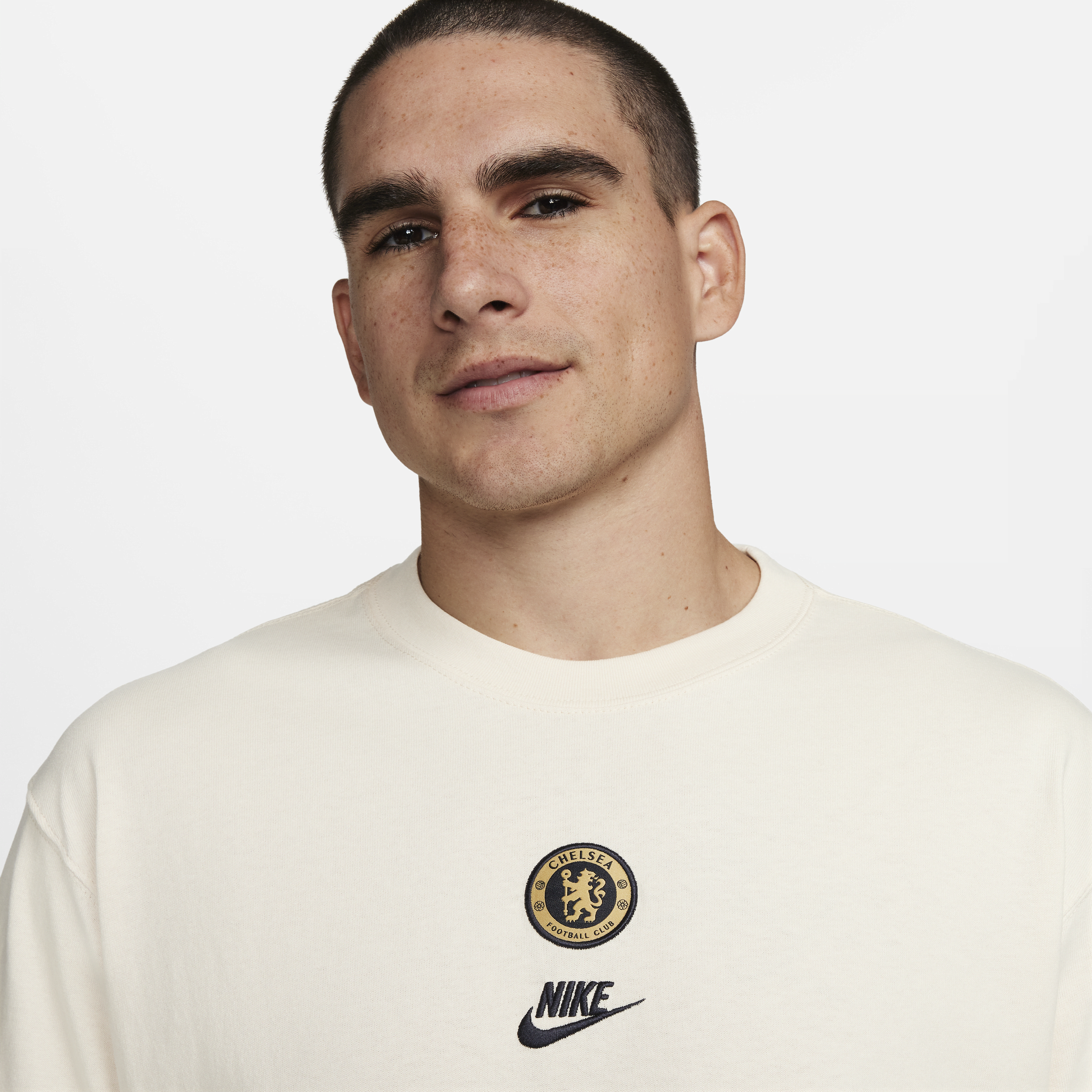Nike Chelsea FC Premium Essentials voetbalshirt voor heren Bruin