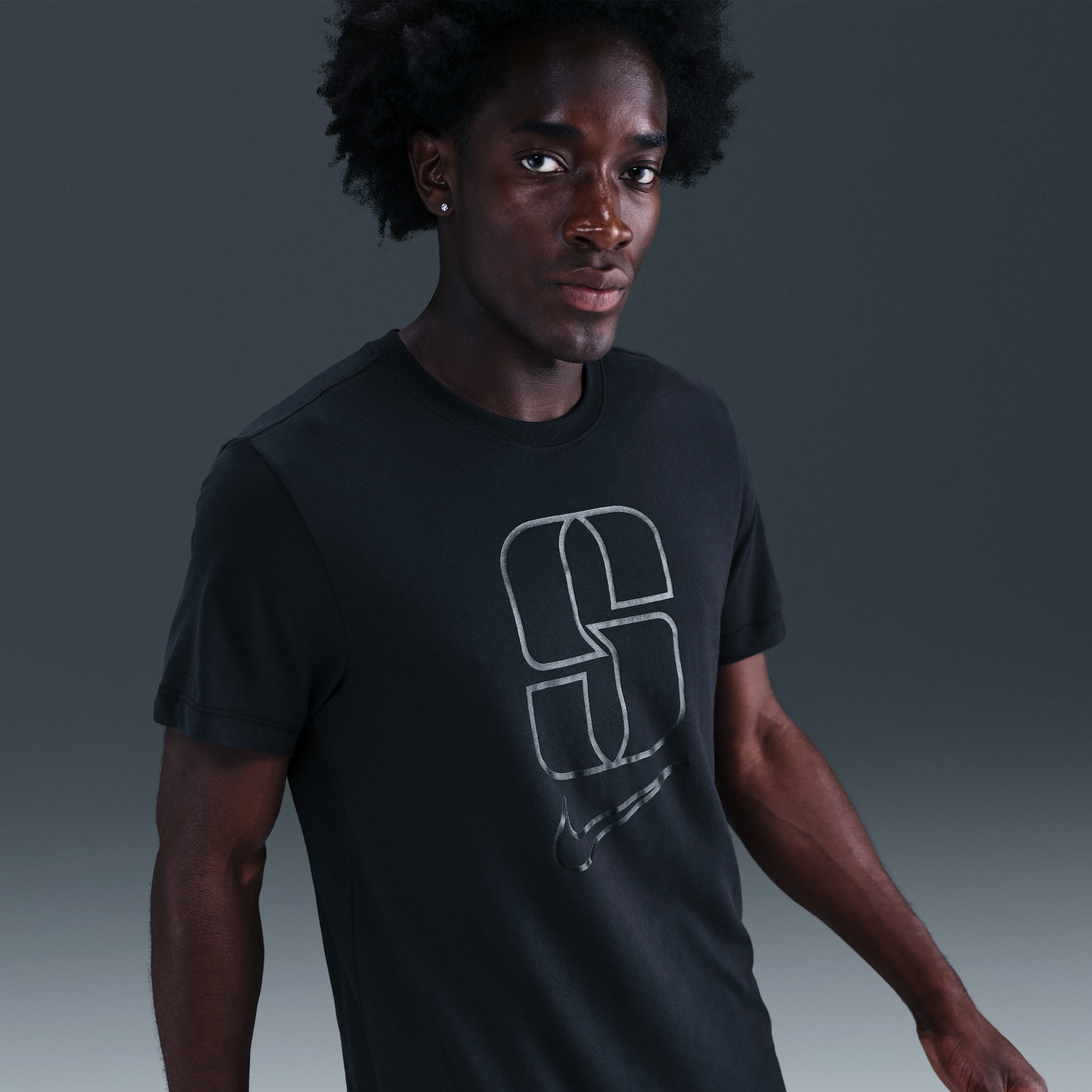 Thumbnail - Sabrina Dri-FIT Basketball-T-Shirt für Herren - Schwarz