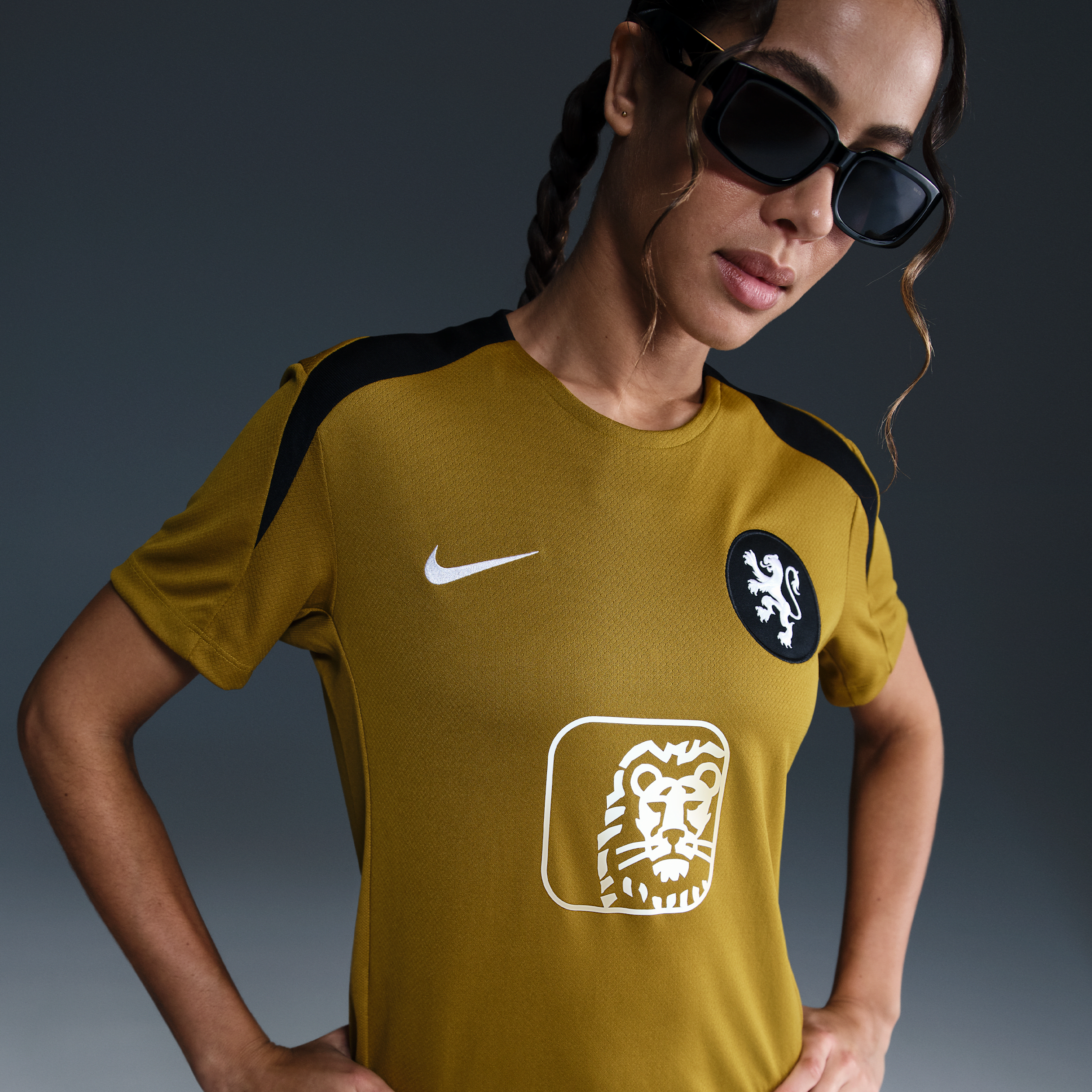 Holland Strike Nike Dri-FIT-fodboldtrøje med korte ærmer til kvinder - brun