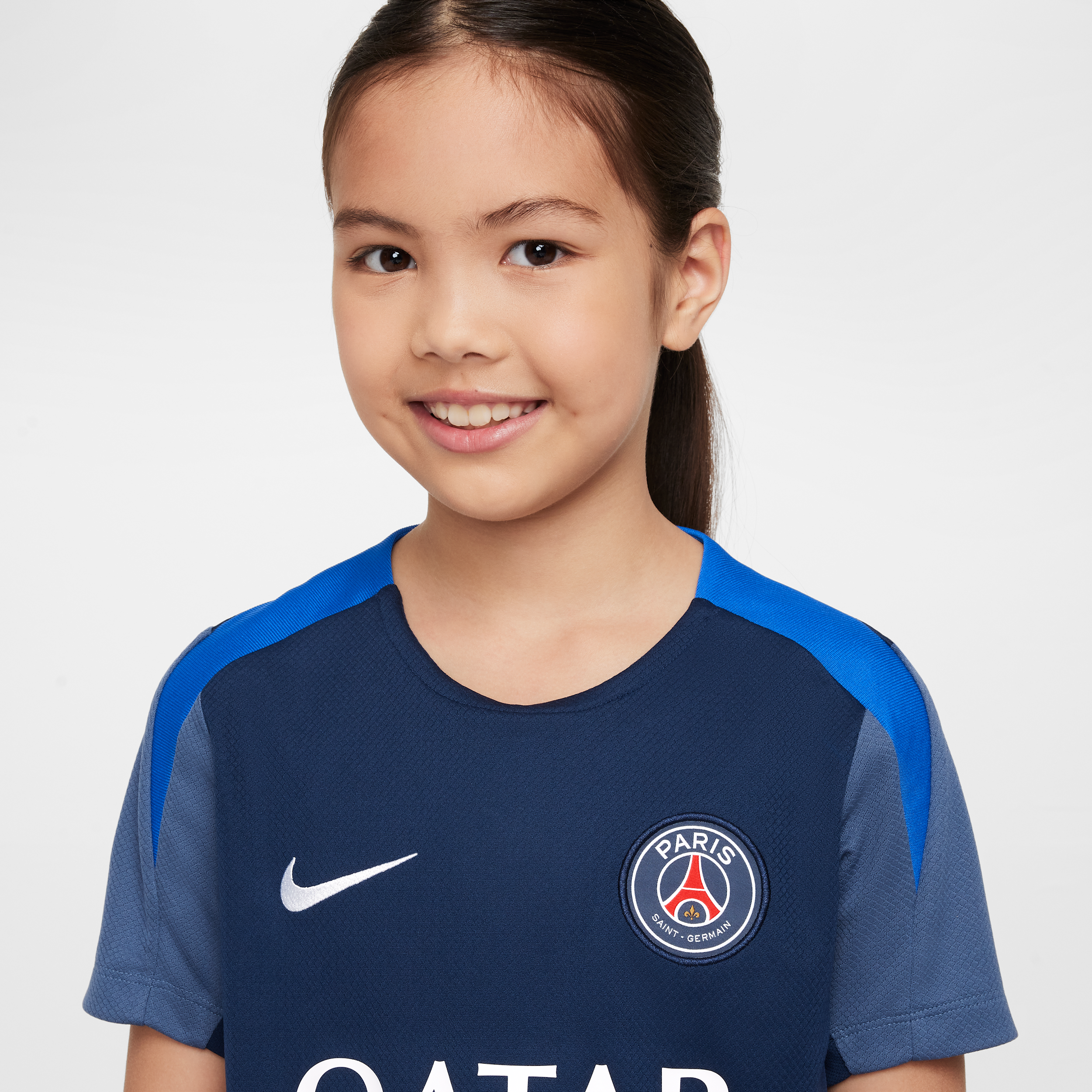 Thumbnail - Paris Saint-Germain Strike Nike Dri-FIT Kurzarm-Fußballoberteil (ältere Kinder) - Blau