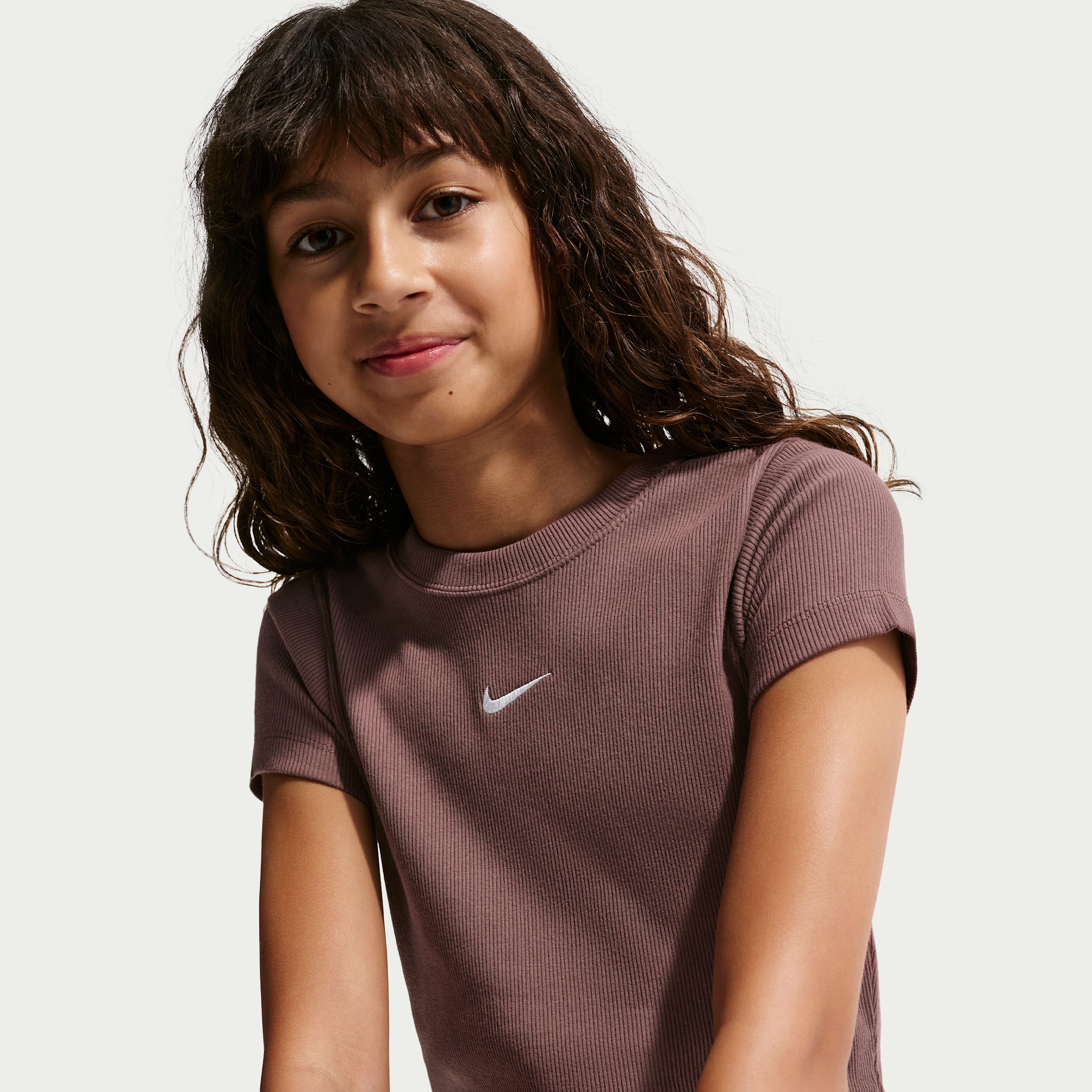 Nike aansluitend cropped geribd T-shirt voor meisjes - Paars