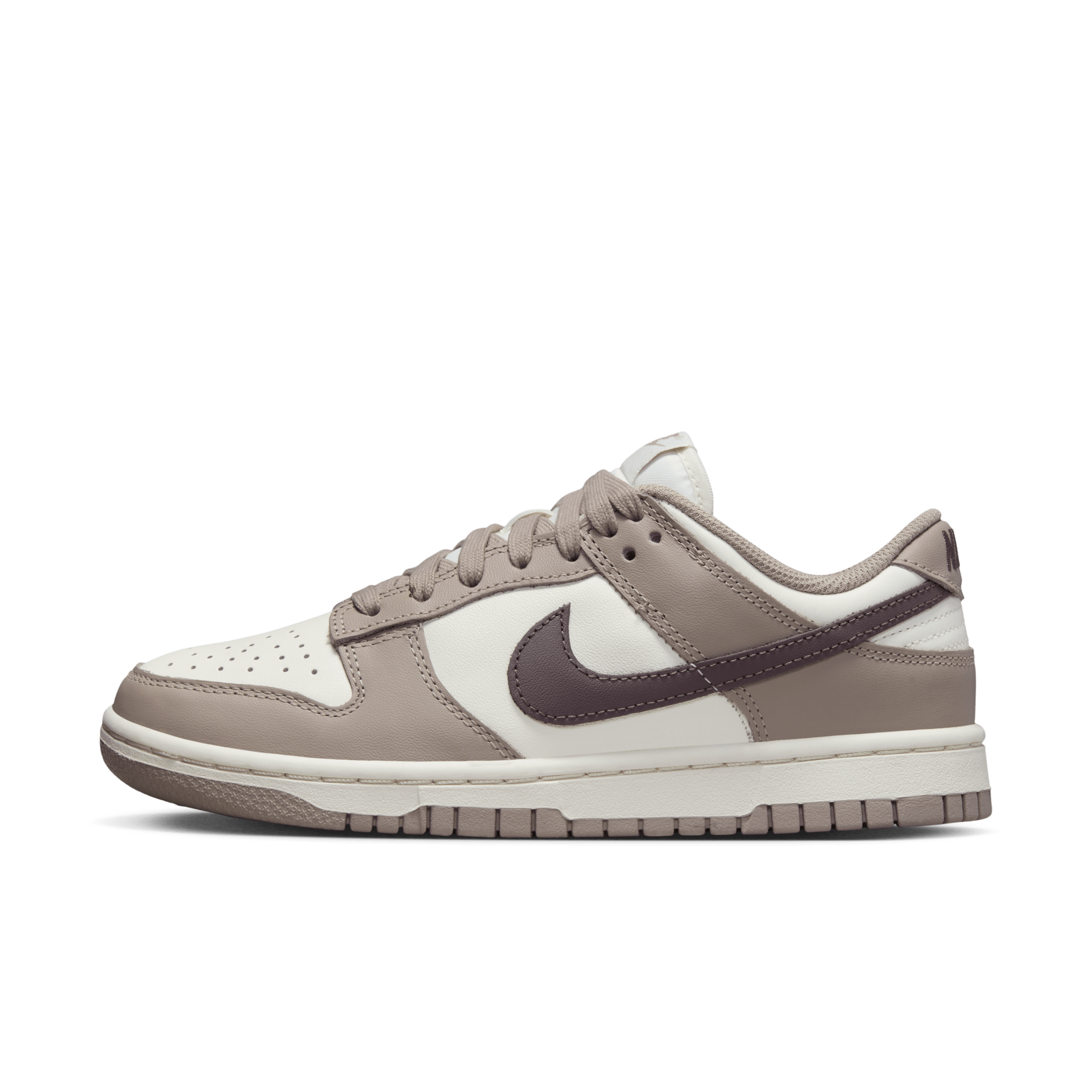 Chaussure Nike Dunk Low pour Femme - Blanc