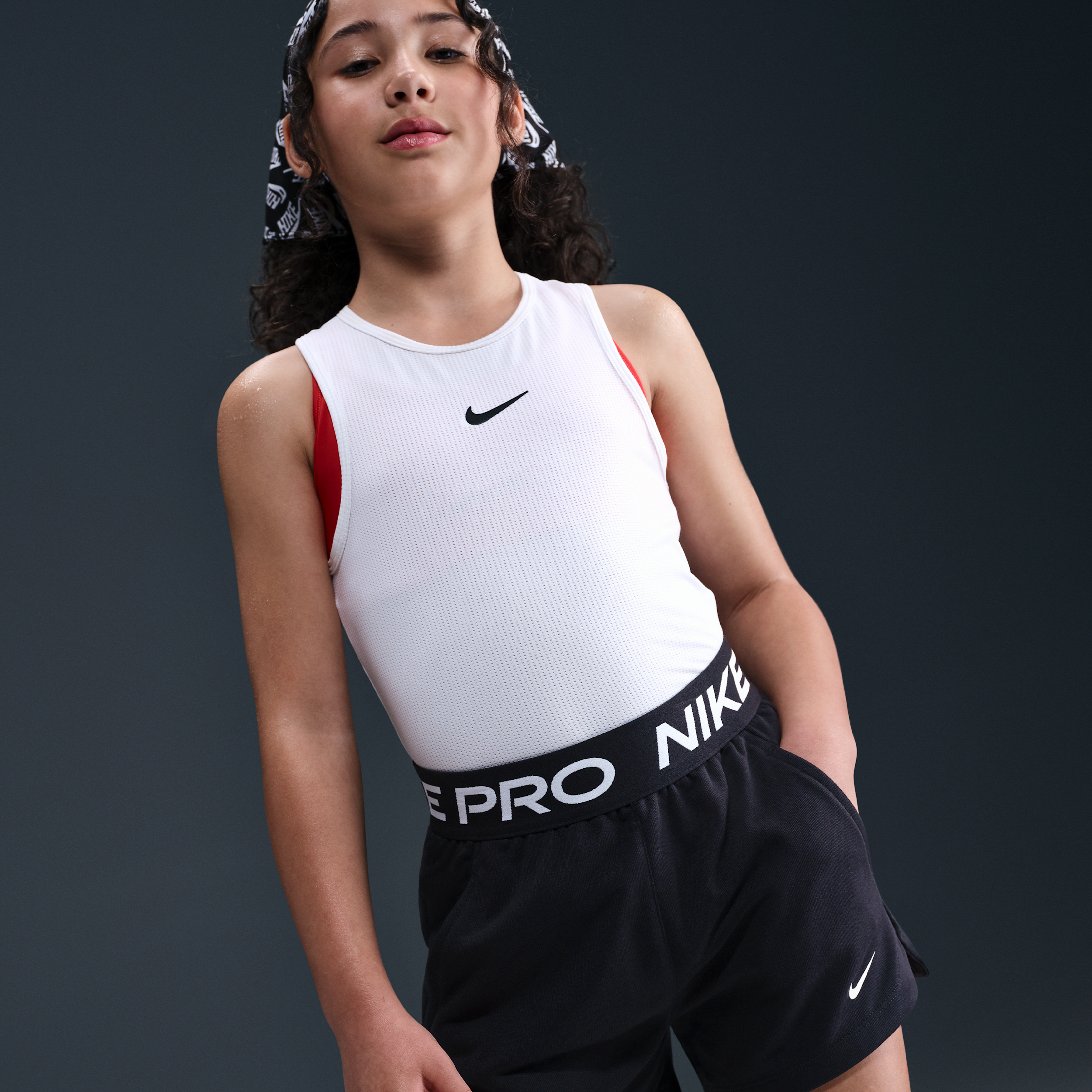 Thumbnail - Nike Pro Fleece Dri-FIT-Shorts (ältere Kinder, Mädchen) - Schwarz