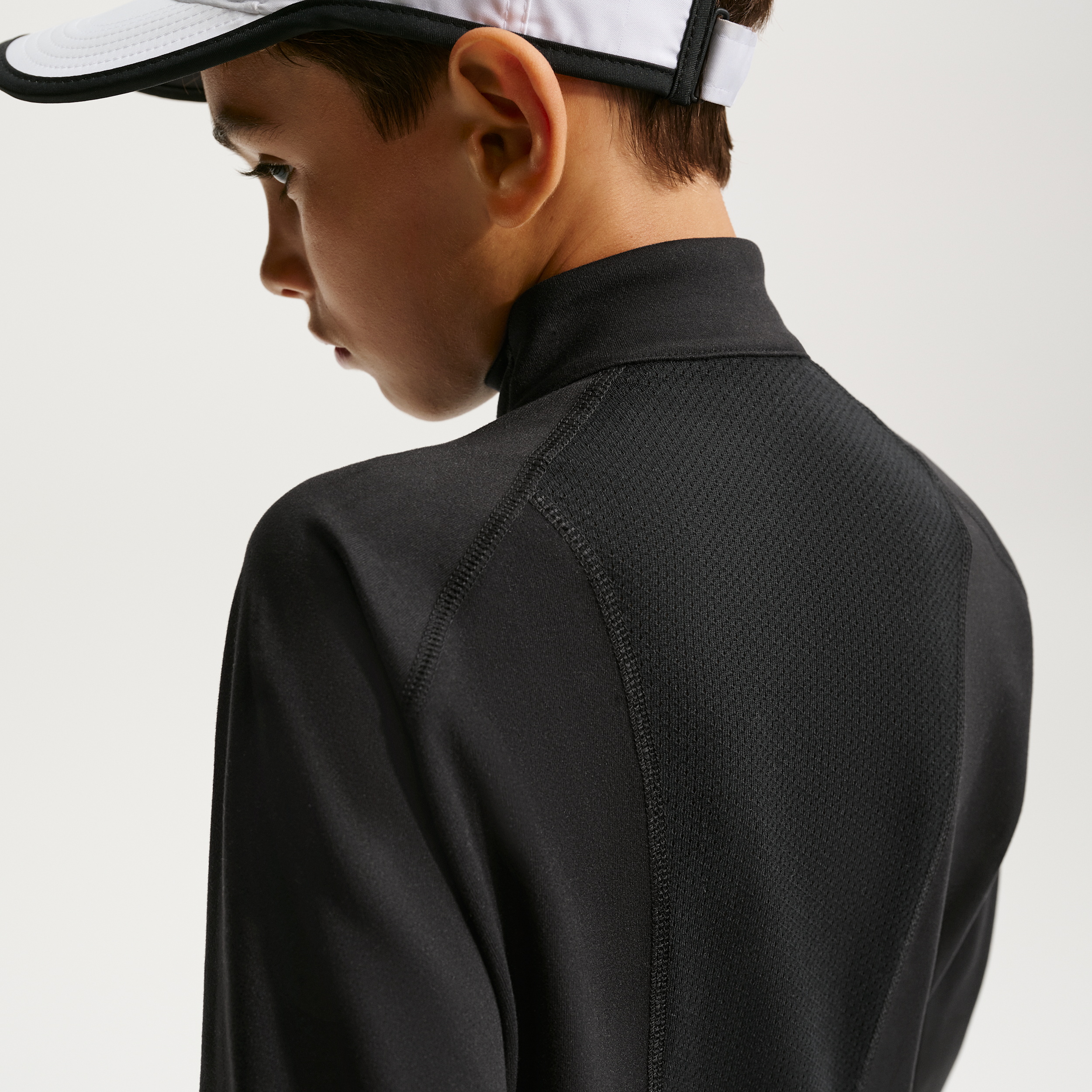 Thumbnail - Nike Pro Dri-FIT Midlayer Trainings-Longsleeve (ältere Kinder, Jungen) - Schwarz