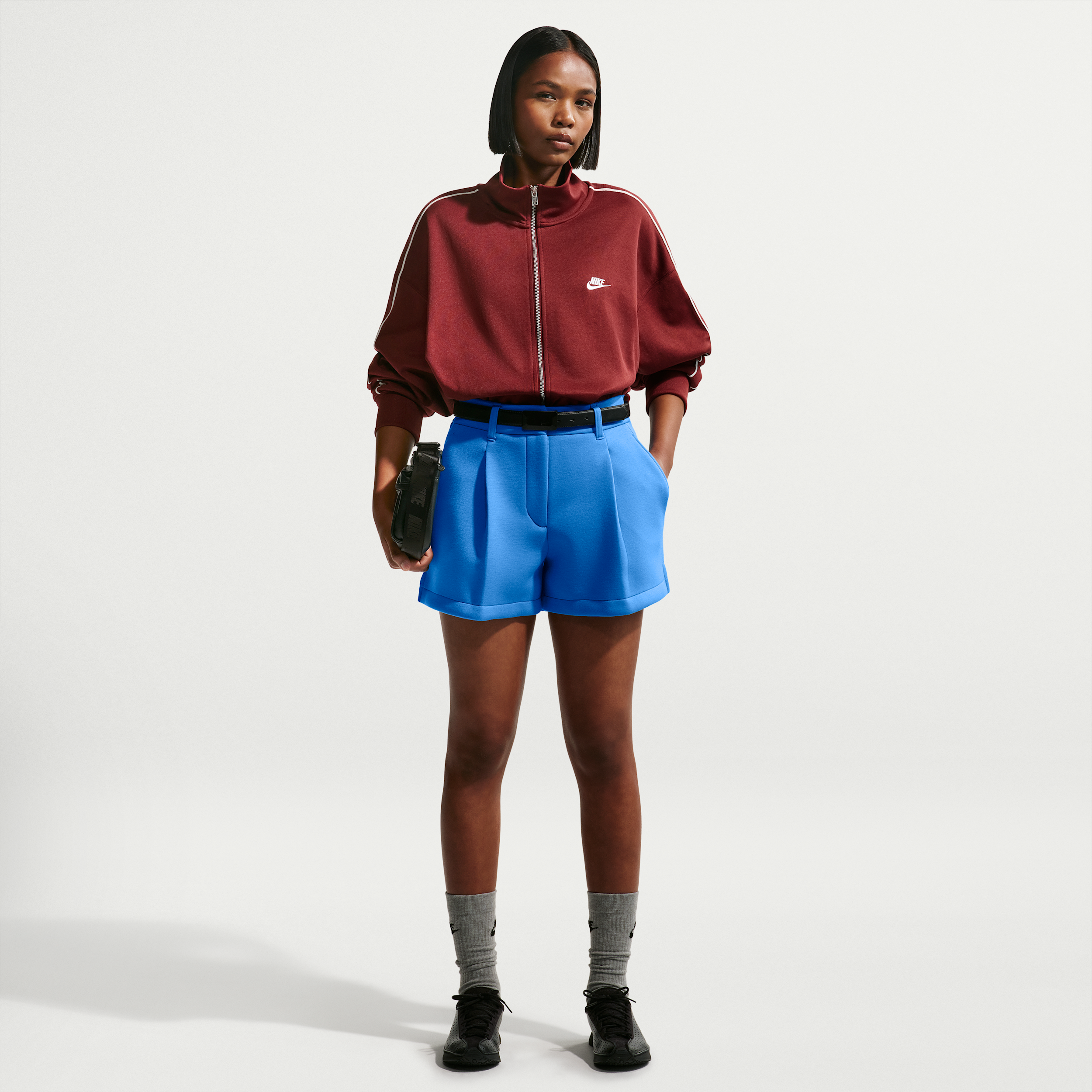 Shorts sartoriali loose fit a vita media Nike Pregame Fleece – Donna - Blu