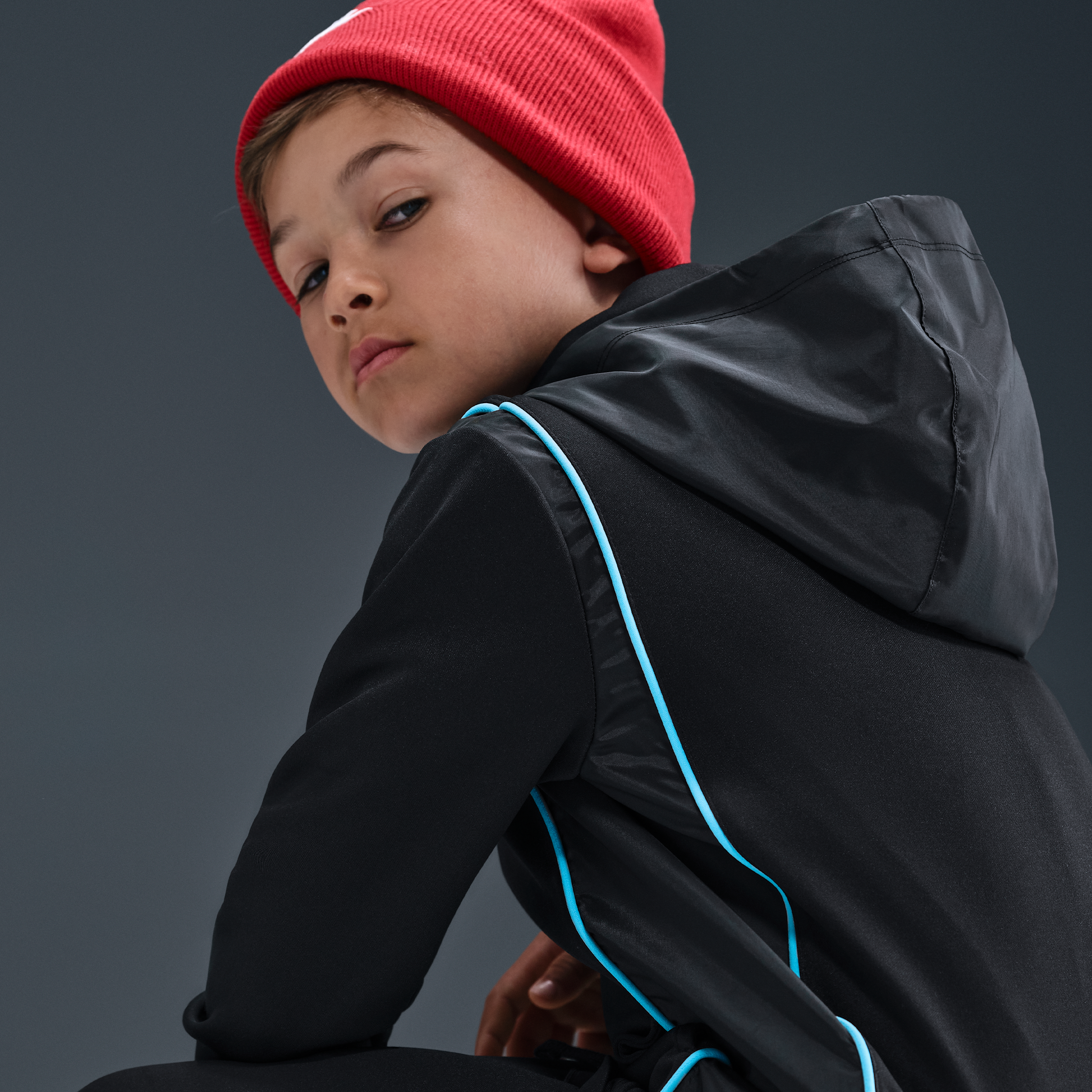 Thumbnail - Inter Mailand Nike Fußball-Tracksuit aus Webstoff (ältere Kinder) - Schwarz