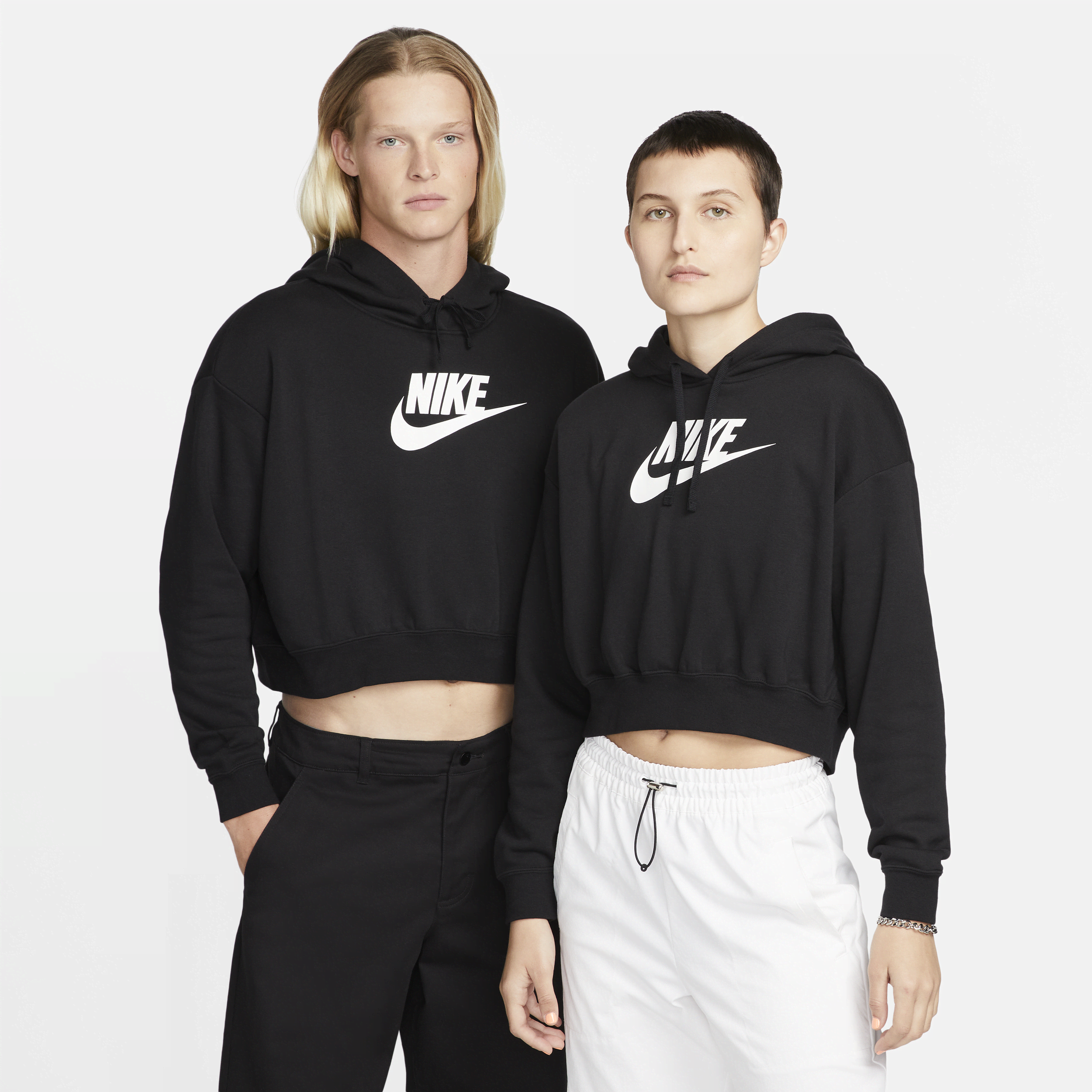 Damska bluza z kapturem i grafiką o skróconym kroju oversize Nike Sportswear Club Fleece - Czerń