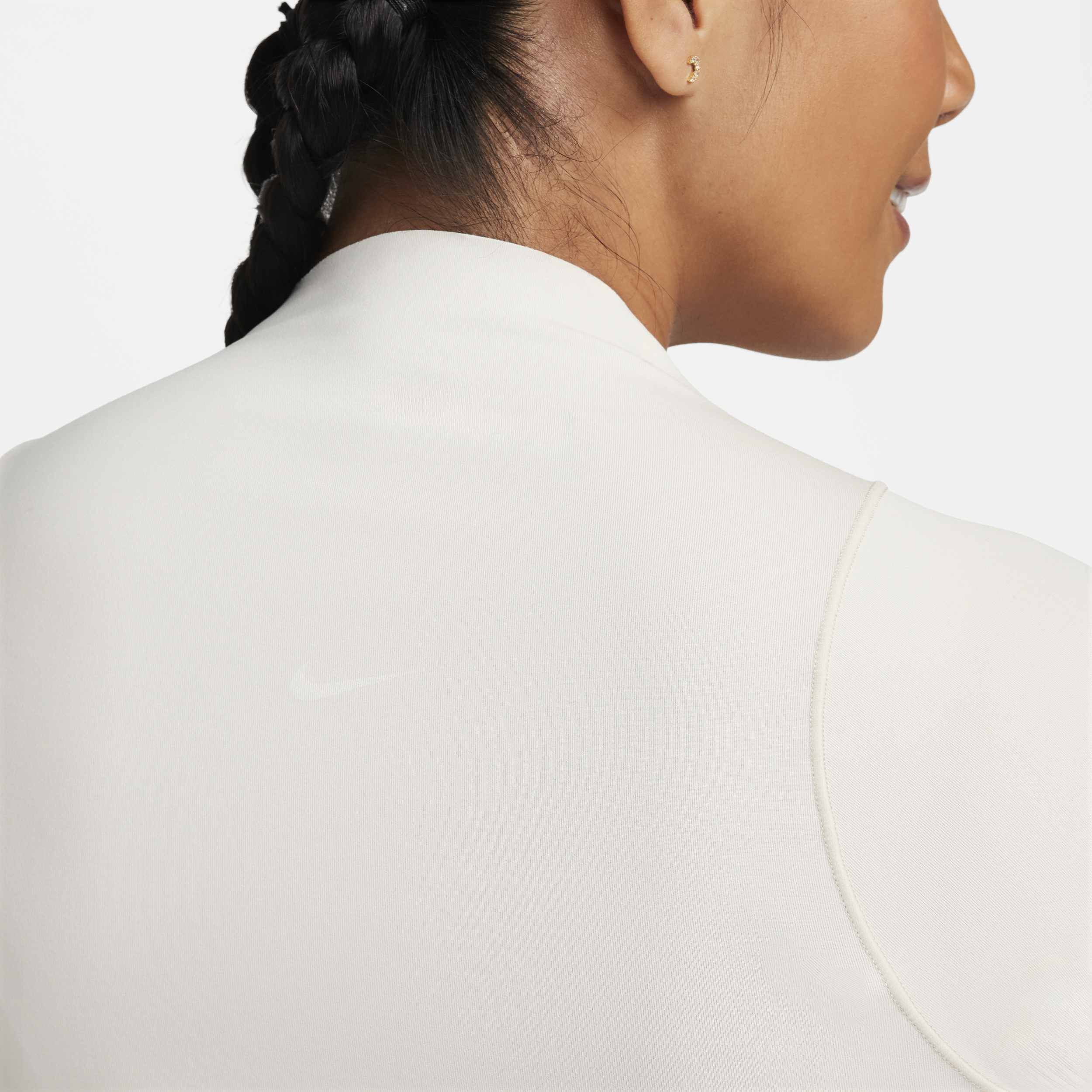 Nike Zenvy Dri-FIT damestop met lange mouwen Bruin