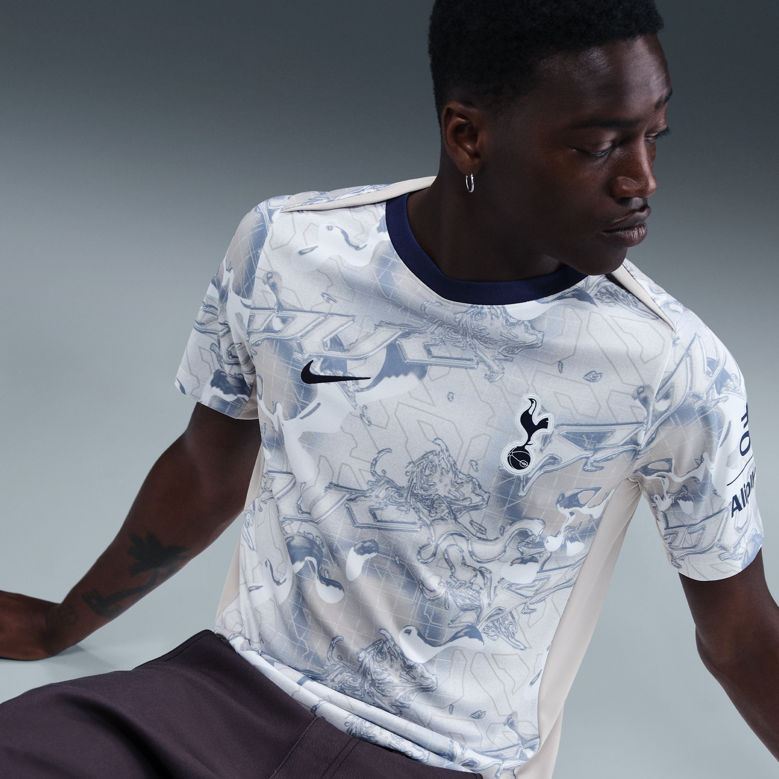 Thumbnail - Tottenham Hotspur Academy Pro Home Nike Dri-FIT kurzärmeliges Pre-Match-Fußballoberteil (Herren) - Weiß