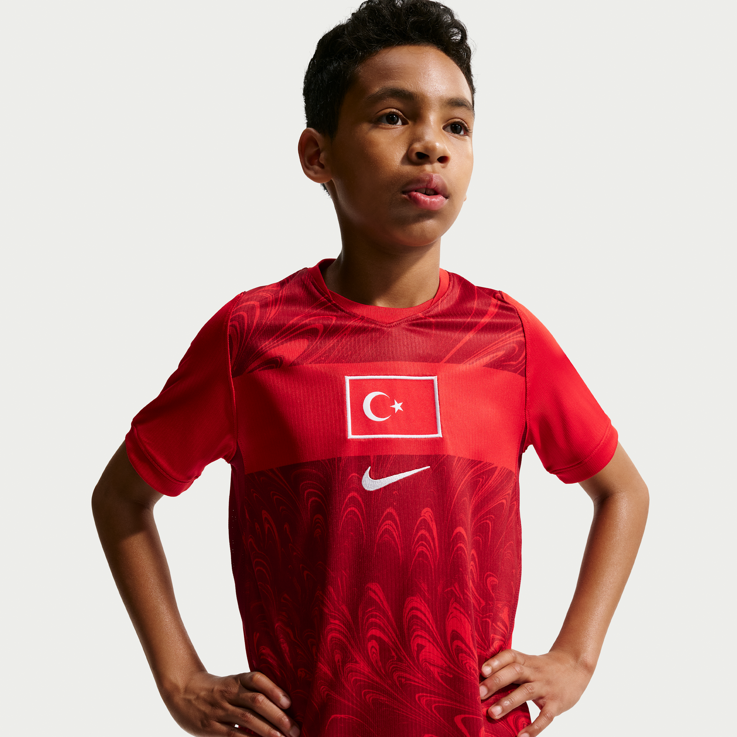 Tyrkiet 2026 Nike Dri-FIT Replica-fodboldtrøje til større børn - rød