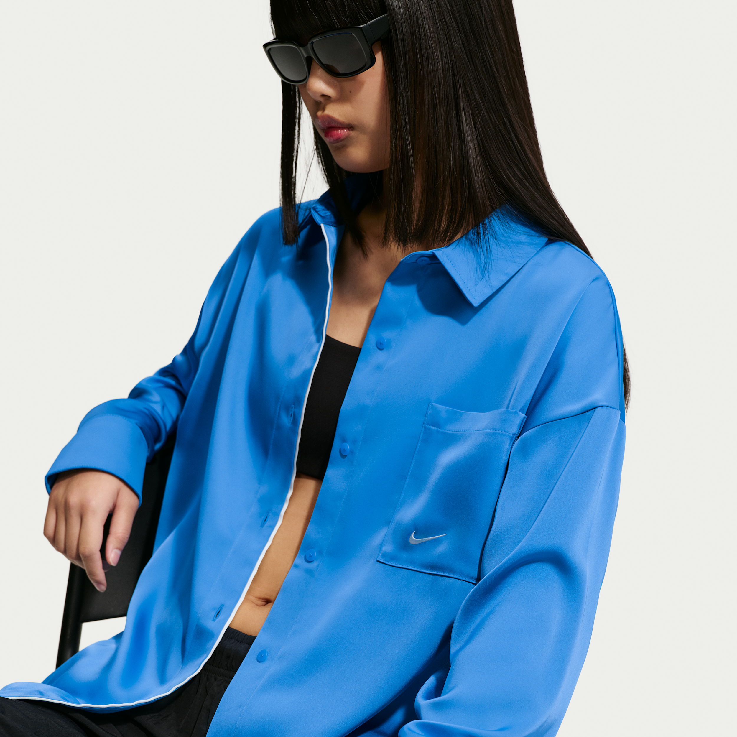 Maglia oversize a manica lunga in raso Nike - Donna - Blu