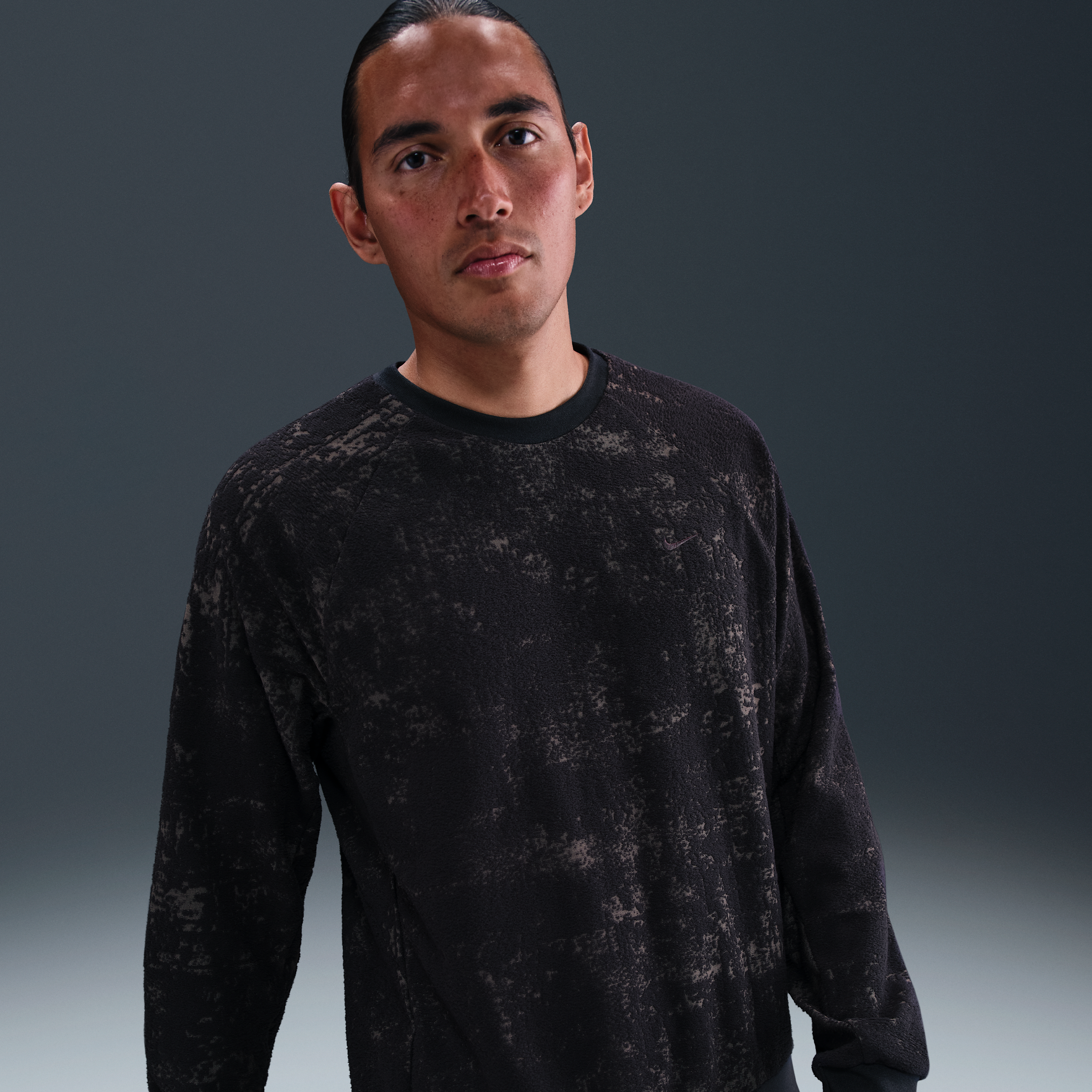 Thumbnail - Nike Primary Therma-FIT vielseitiges Rundhalsshirt für Herren - Schwarz