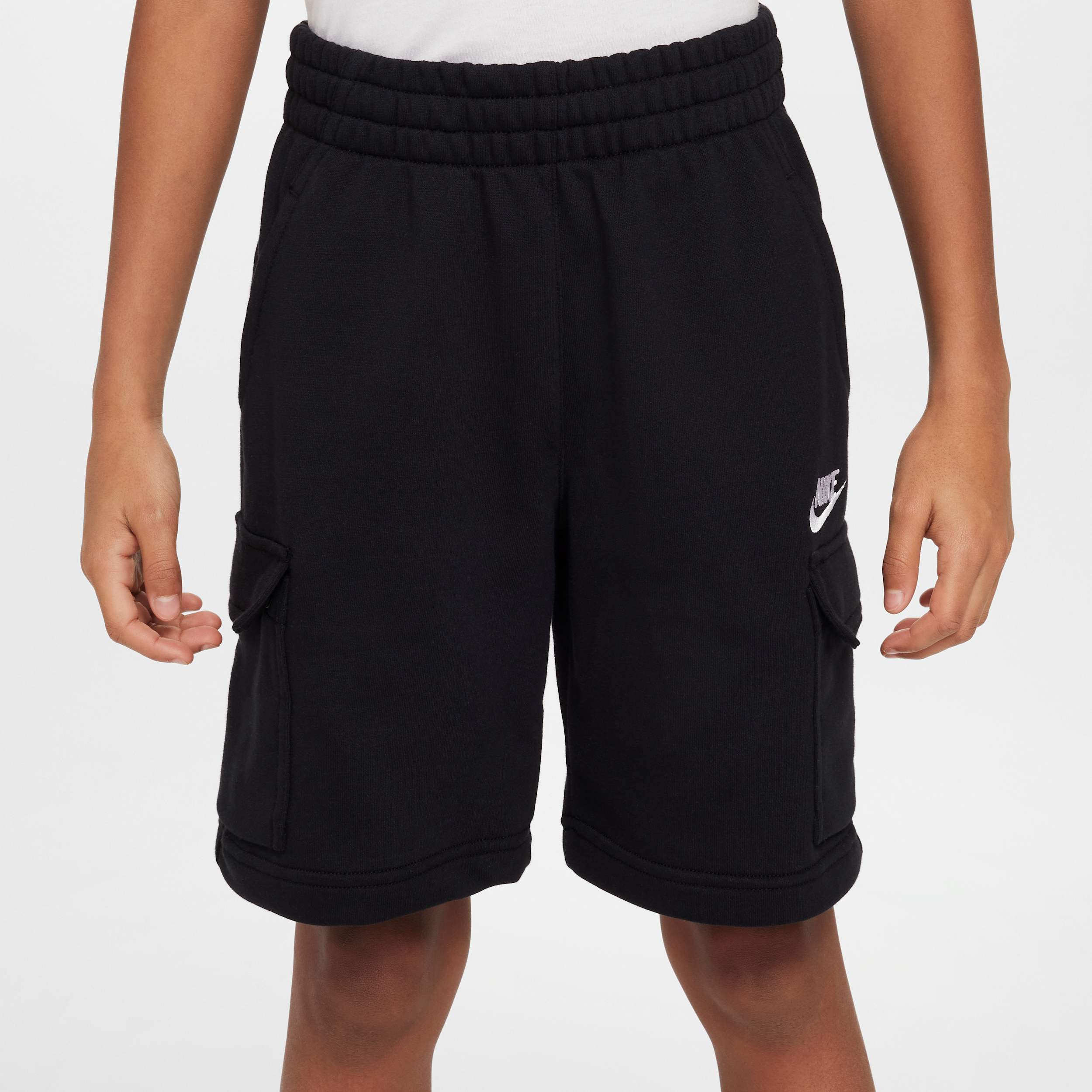 Thumbnail - Nike Club Cargoshorts aus French Terry (ältere Kinder) - Schwarz