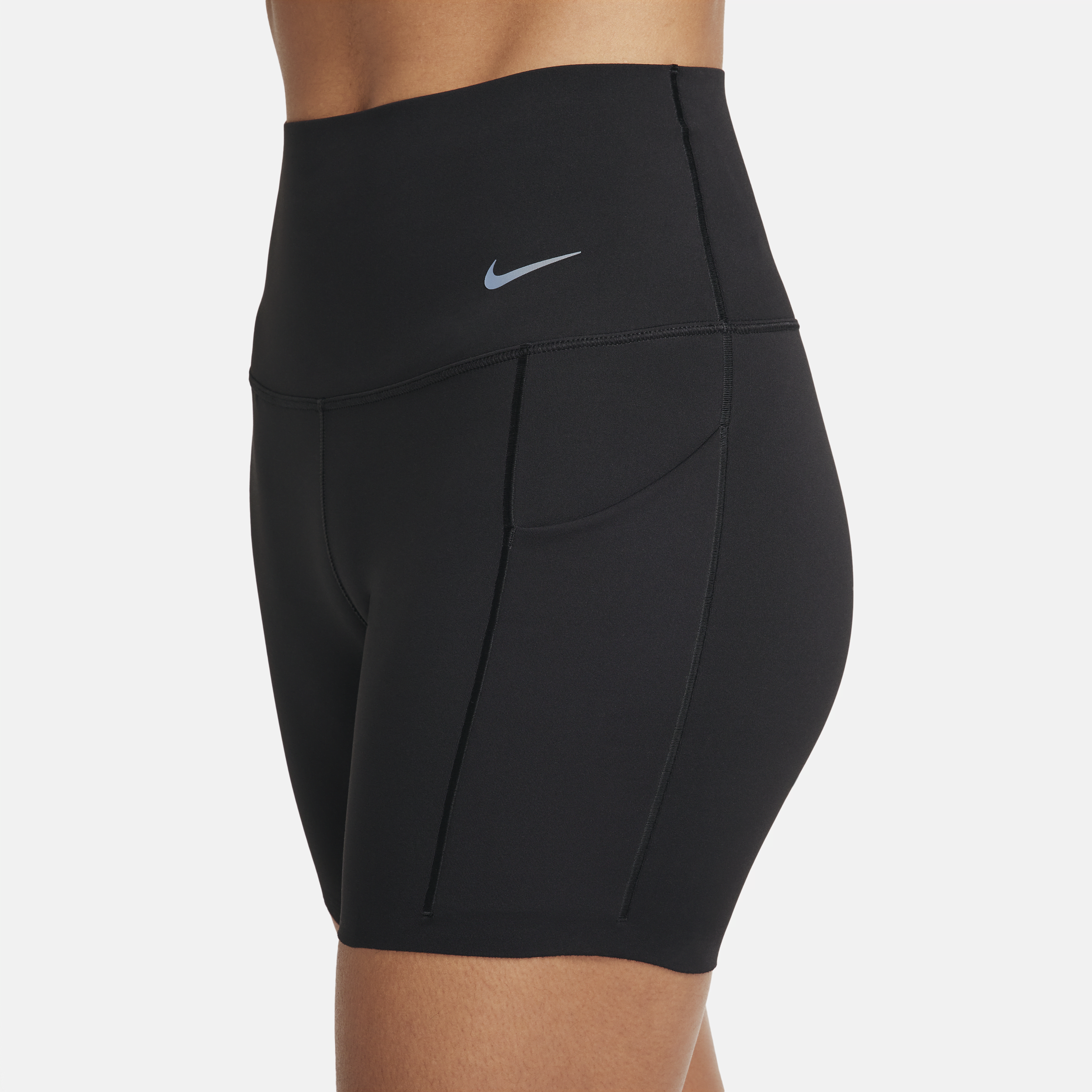 Nike Universa bikershorts met hoge taille zakken en medium ondersteuning voor dames (13 cm) Zwart
