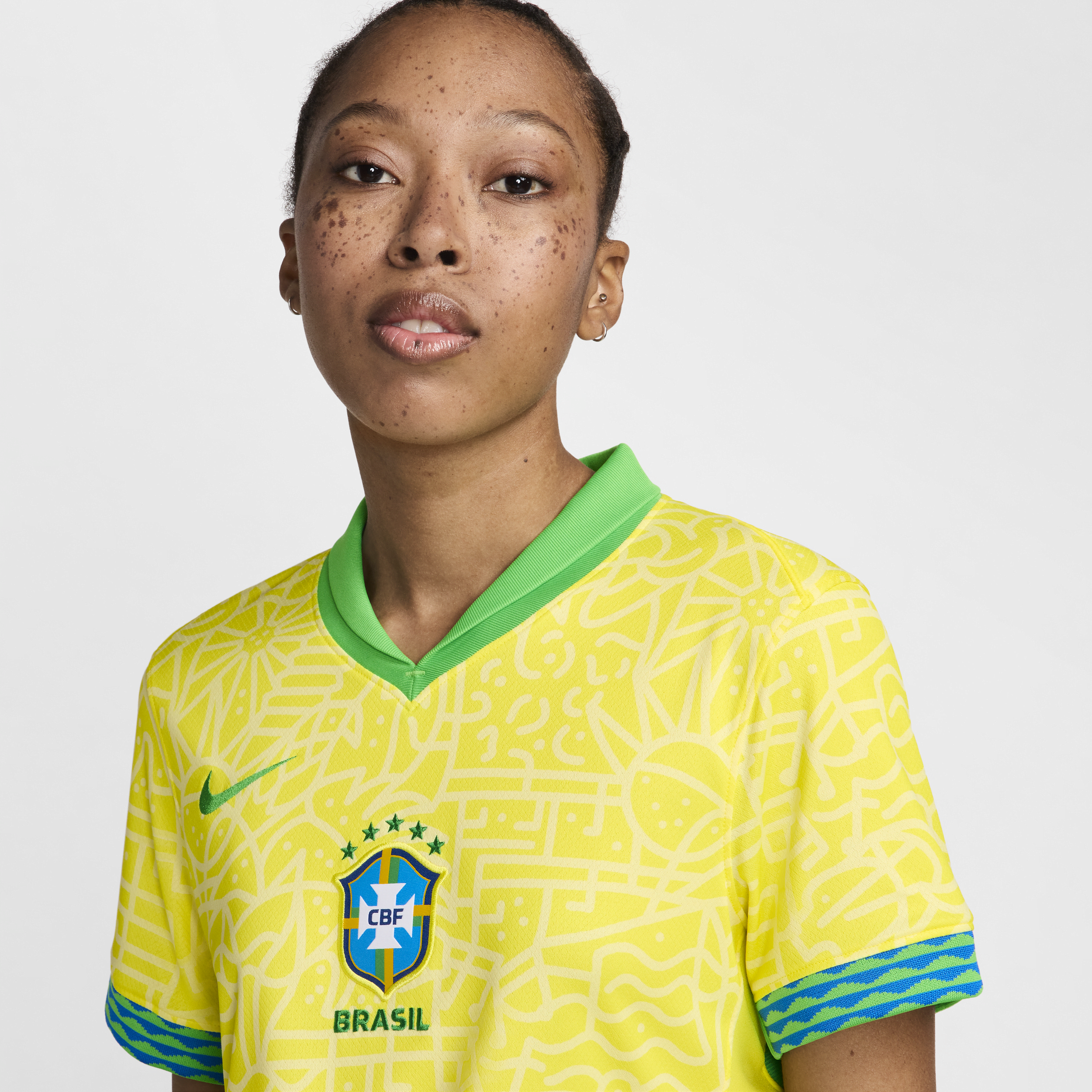 Nike Brazilië 2024 Stadium Thuis Dri-FIT replica voetbalshirt voor dames Geel