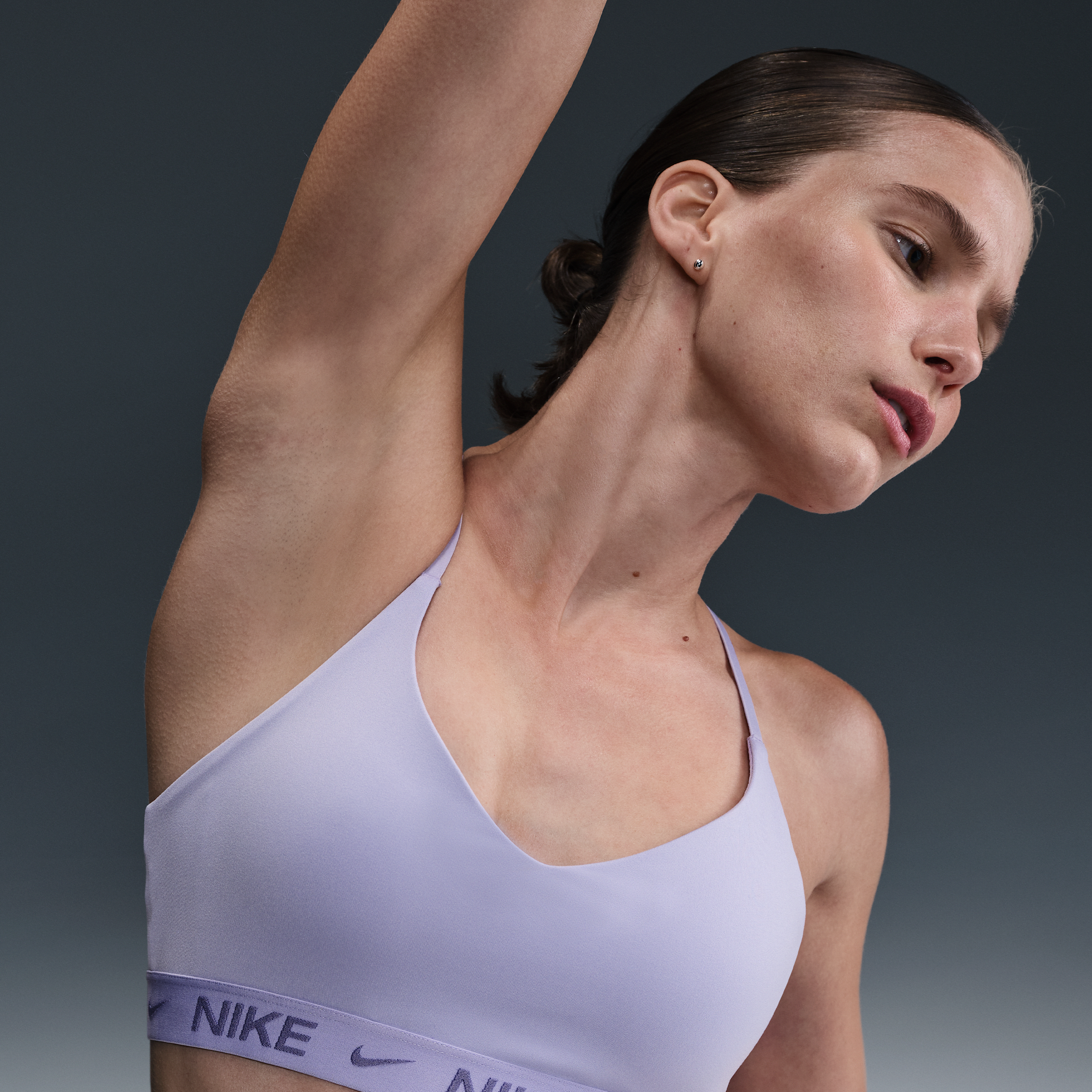 Nike Indy Light Support padded verstelbare sport-bh - Paars