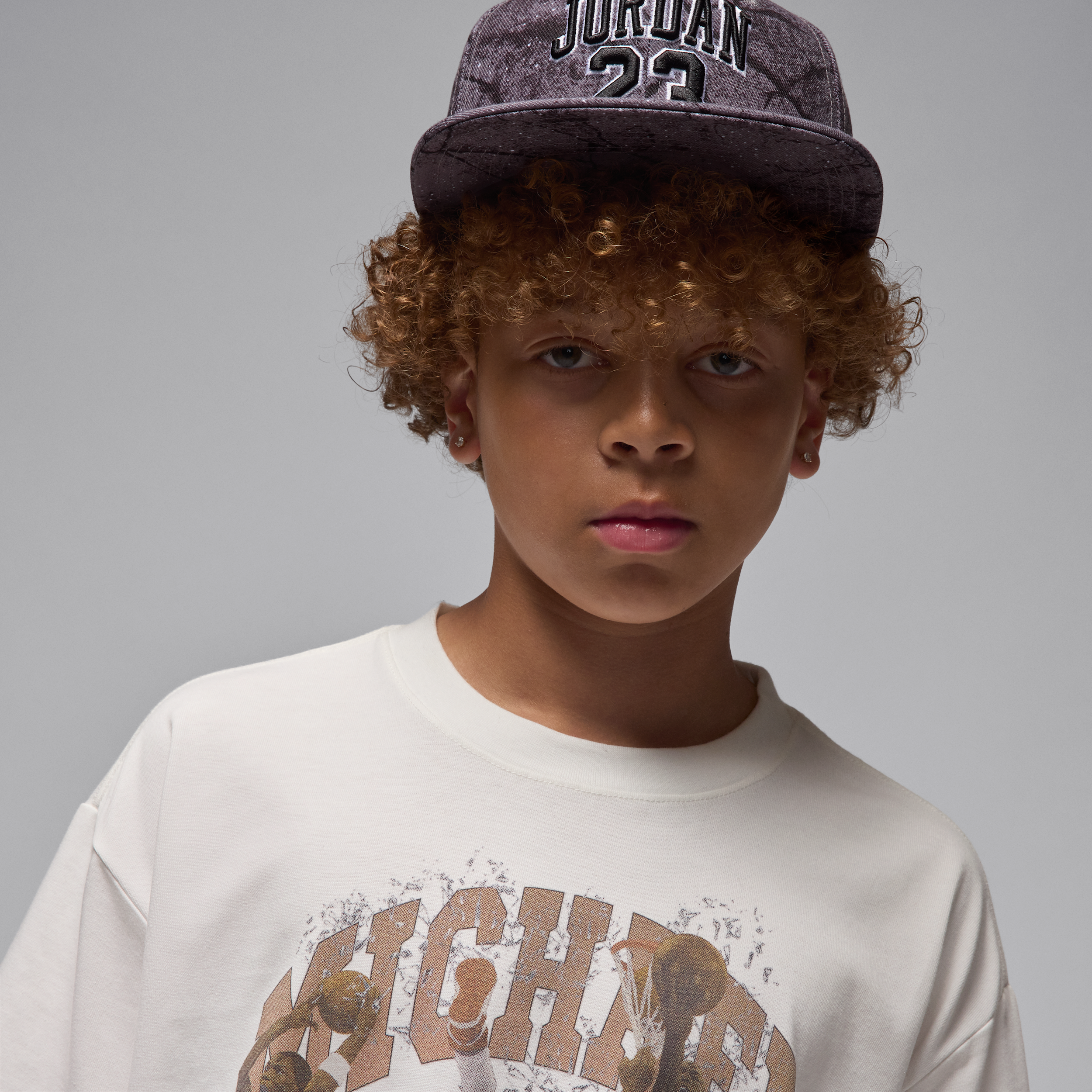 Thumbnail - Jordan Flight Essentials T-Shirt mit Grafik (ältere Kinder) - Weiß