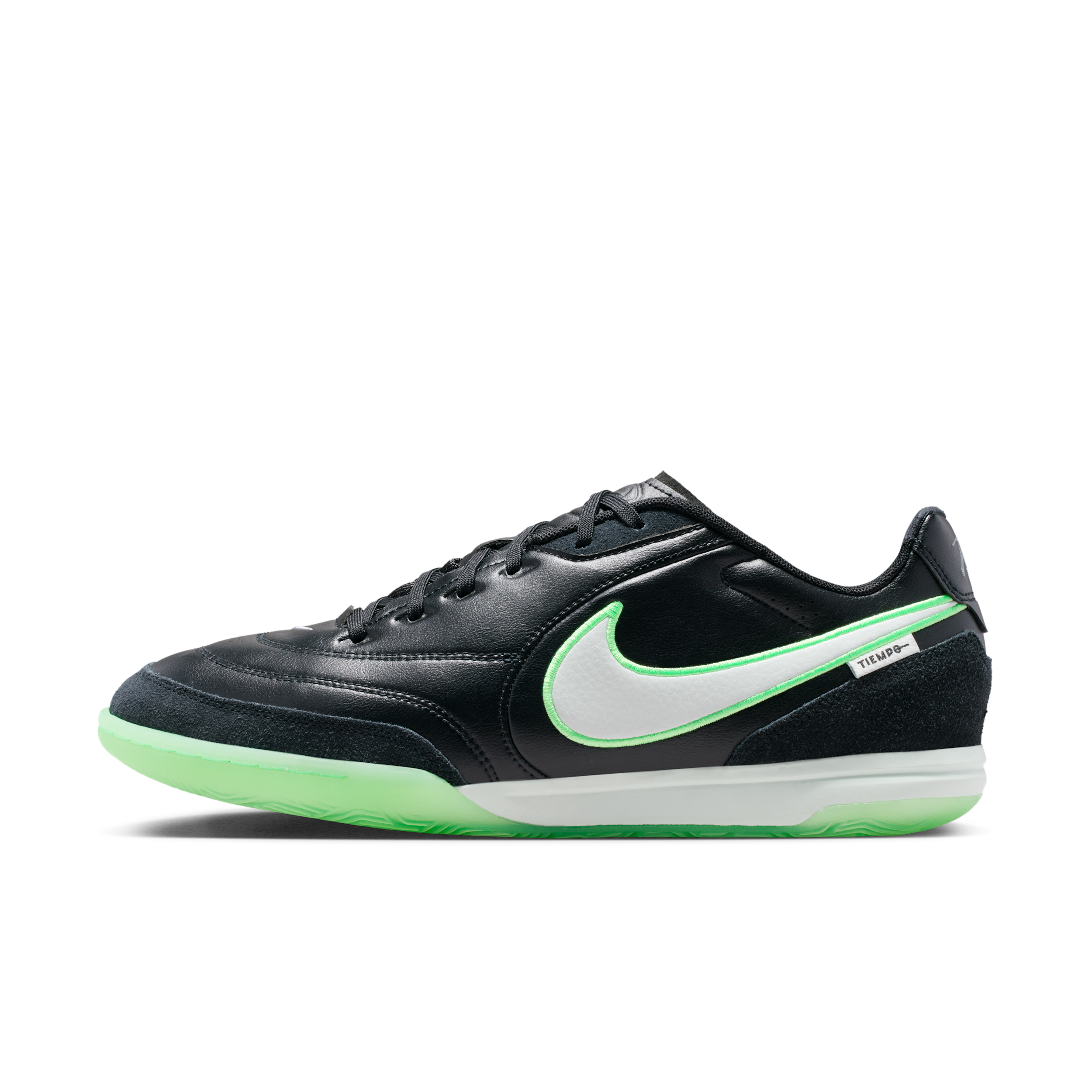 Halowe buty piłkarskie typu low top Nike Tiempo Streetgato - Czerń